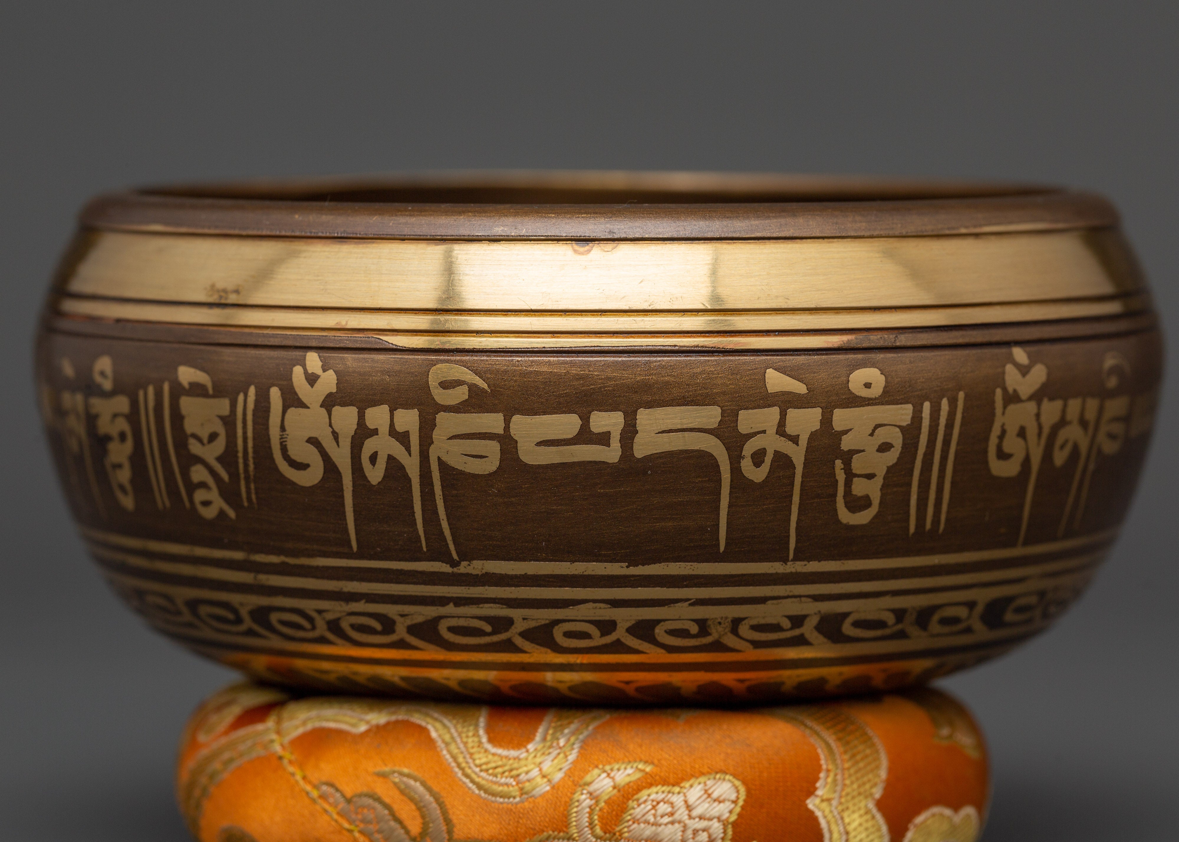 Handcrafted Tibetan Singing Bowl | Meditation Sound Healing Bowl