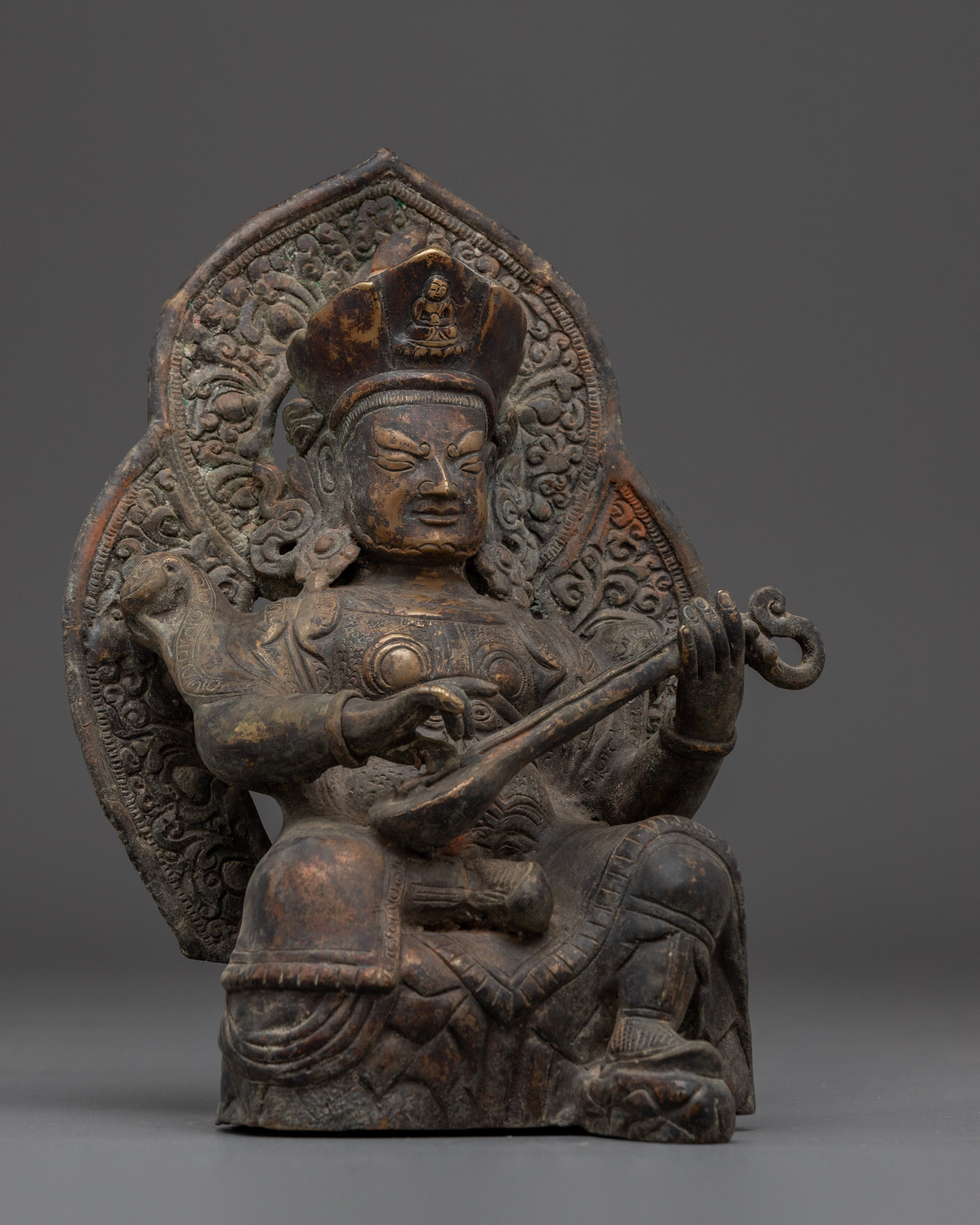 Dhatarattha Statue | Guardian King of the East
