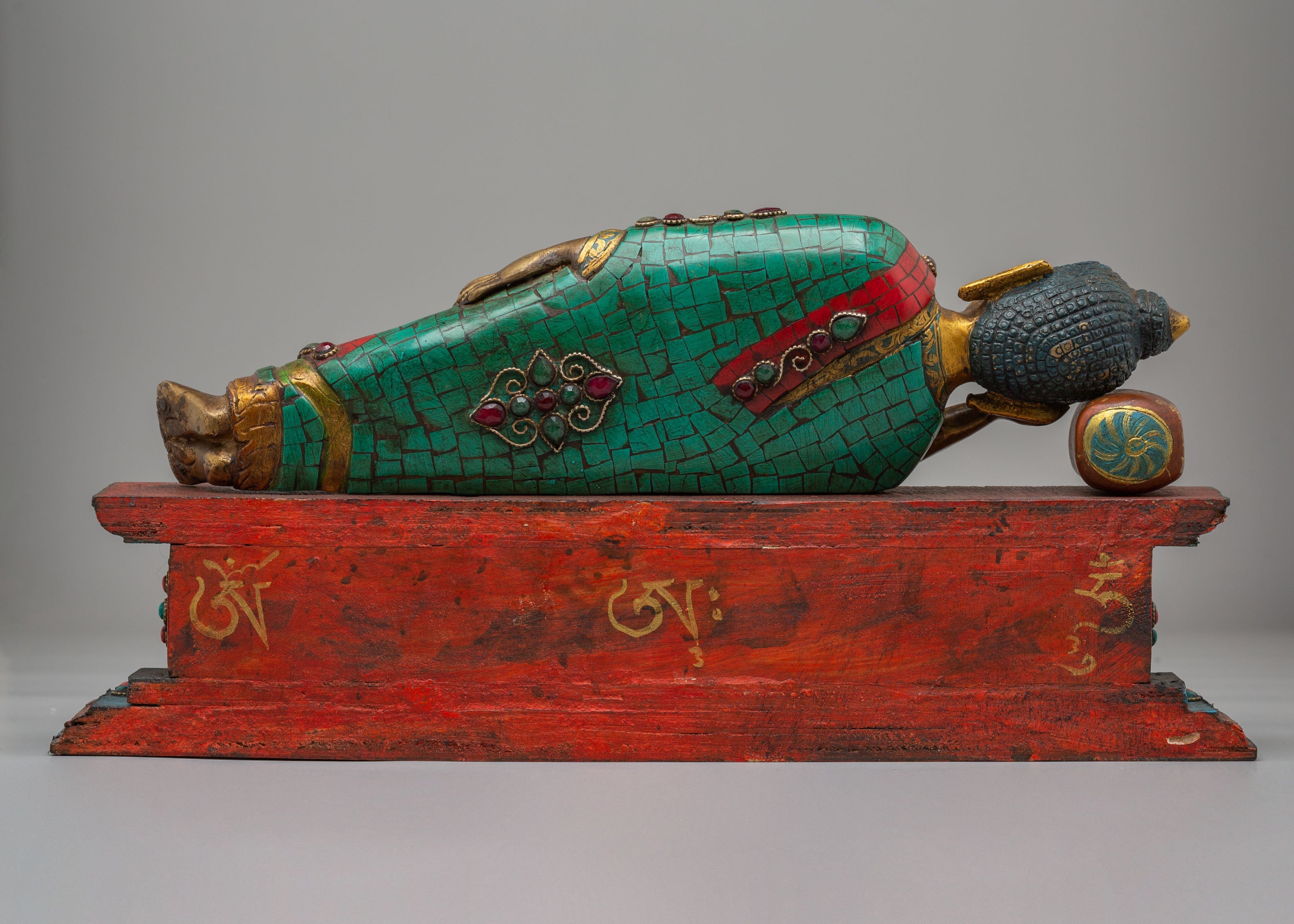 Handmade Reclining Buddha Statue | Bronze Buddhist Sculpture
