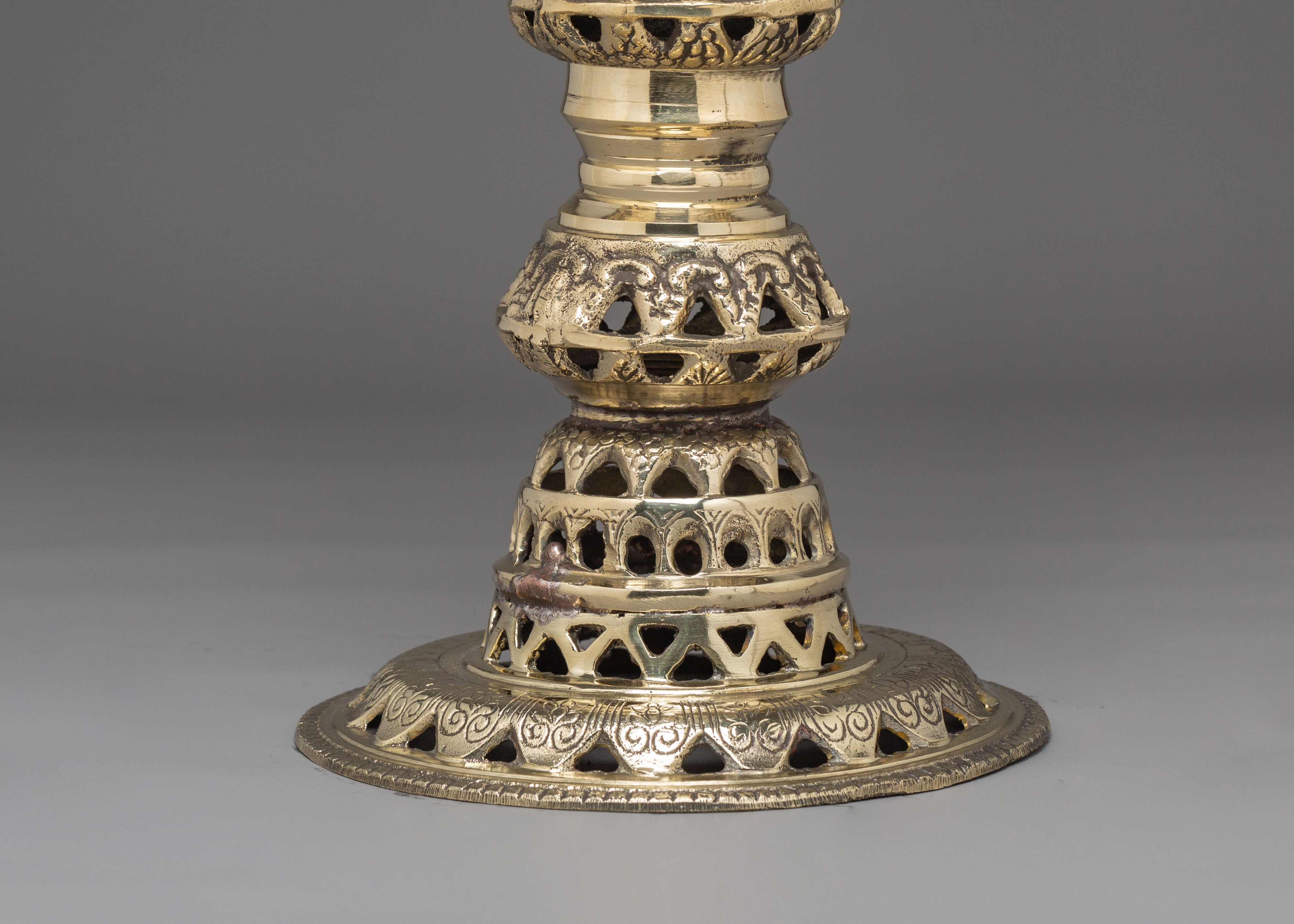 Handmade Panas Oil Lamp Set | Sacred Brass Lamp