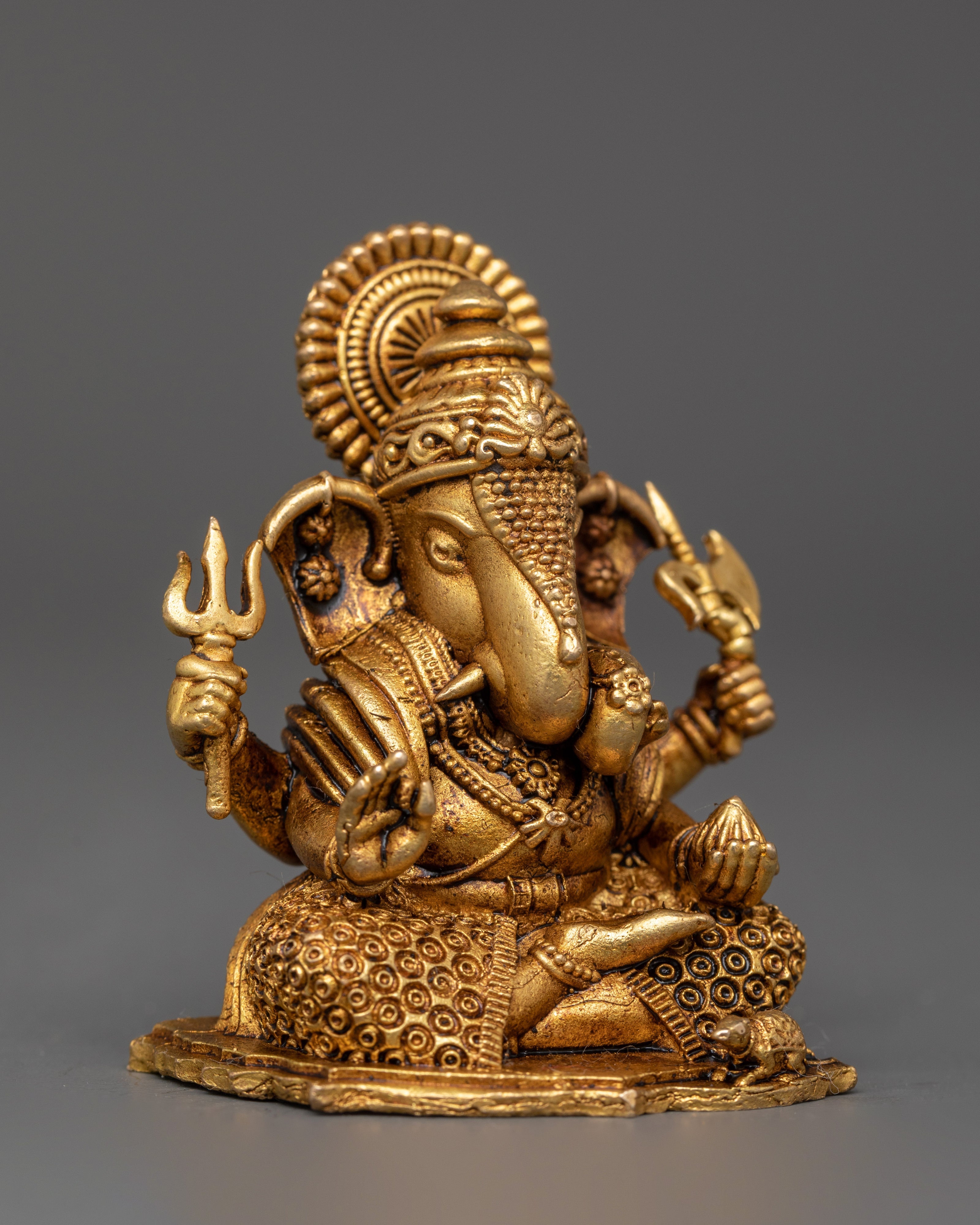 Ganesh with Halo Statue | Spiritual Wisdom & Protection Deity