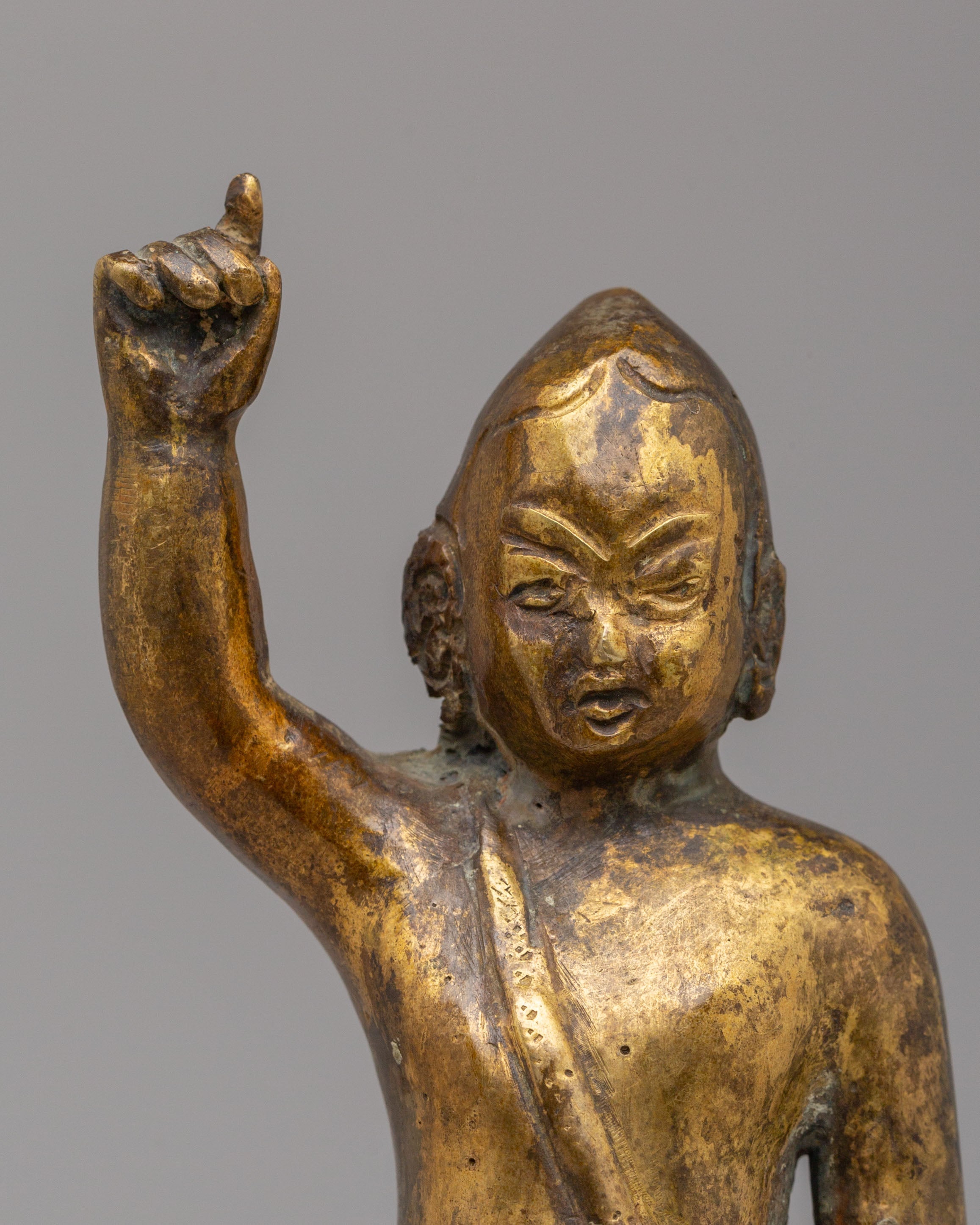 Buddhist Founder Siddhartha Gautama Statue | Symbol of Enlightenment & Inner Peace