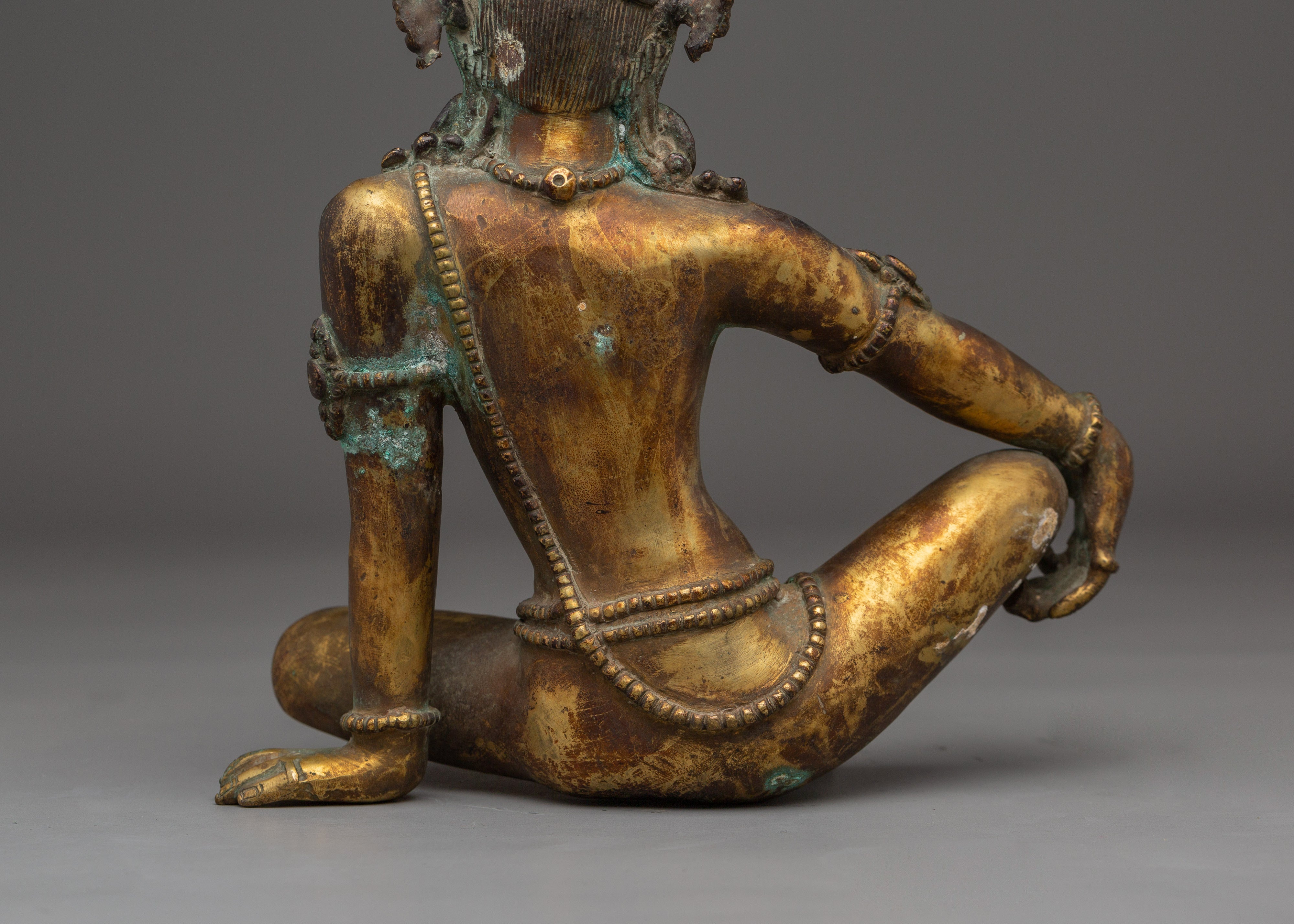 Lokeshwor Statue with Antique Finish | Guardian of Compassion and Peace