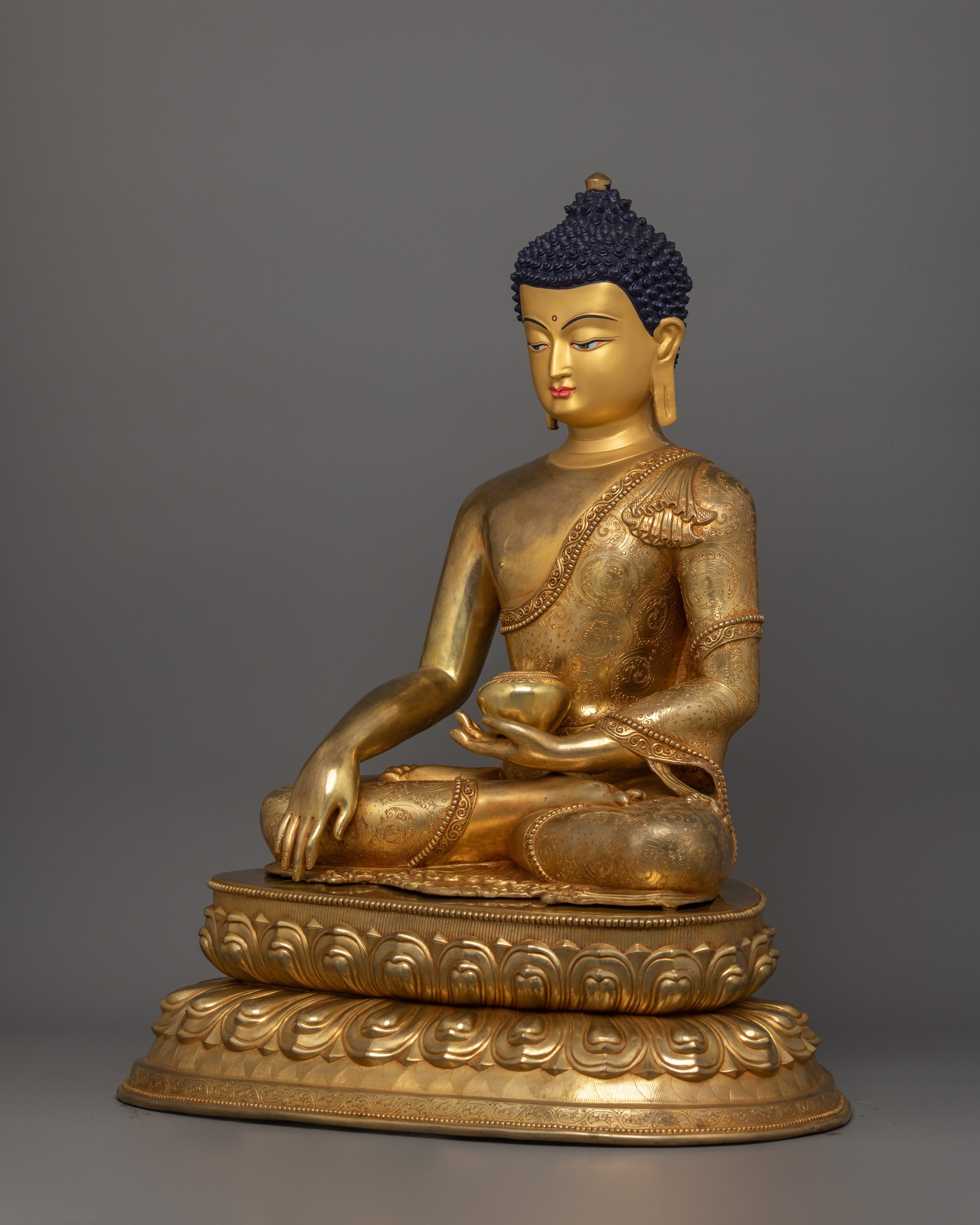 Enlightened Guru Buddha Shakyamuni Statue | Symbol of mindfulness practice