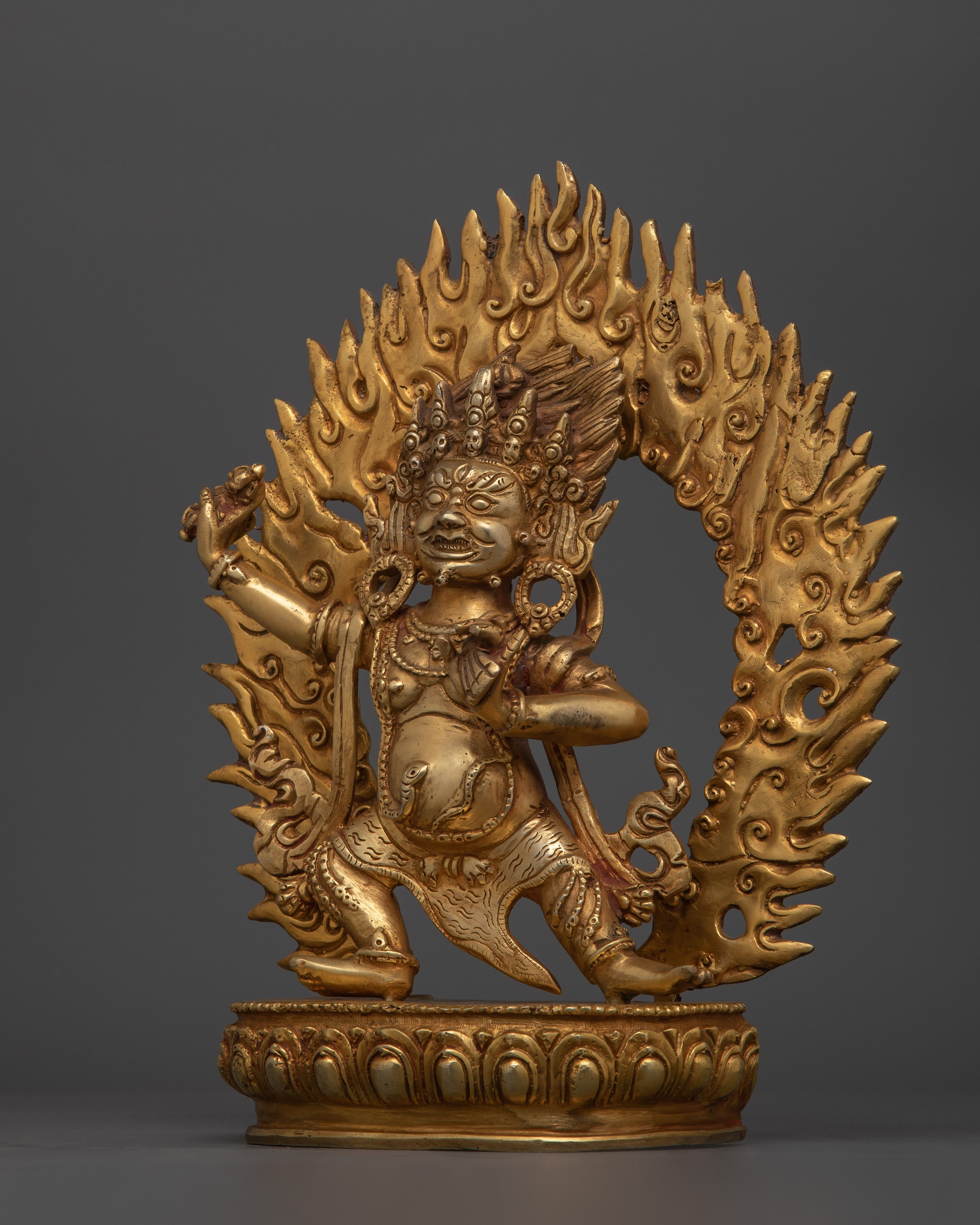 Wrathful Deity Chana Dorje (Vajrapani) Sculpture | Lord of Thunderbolt