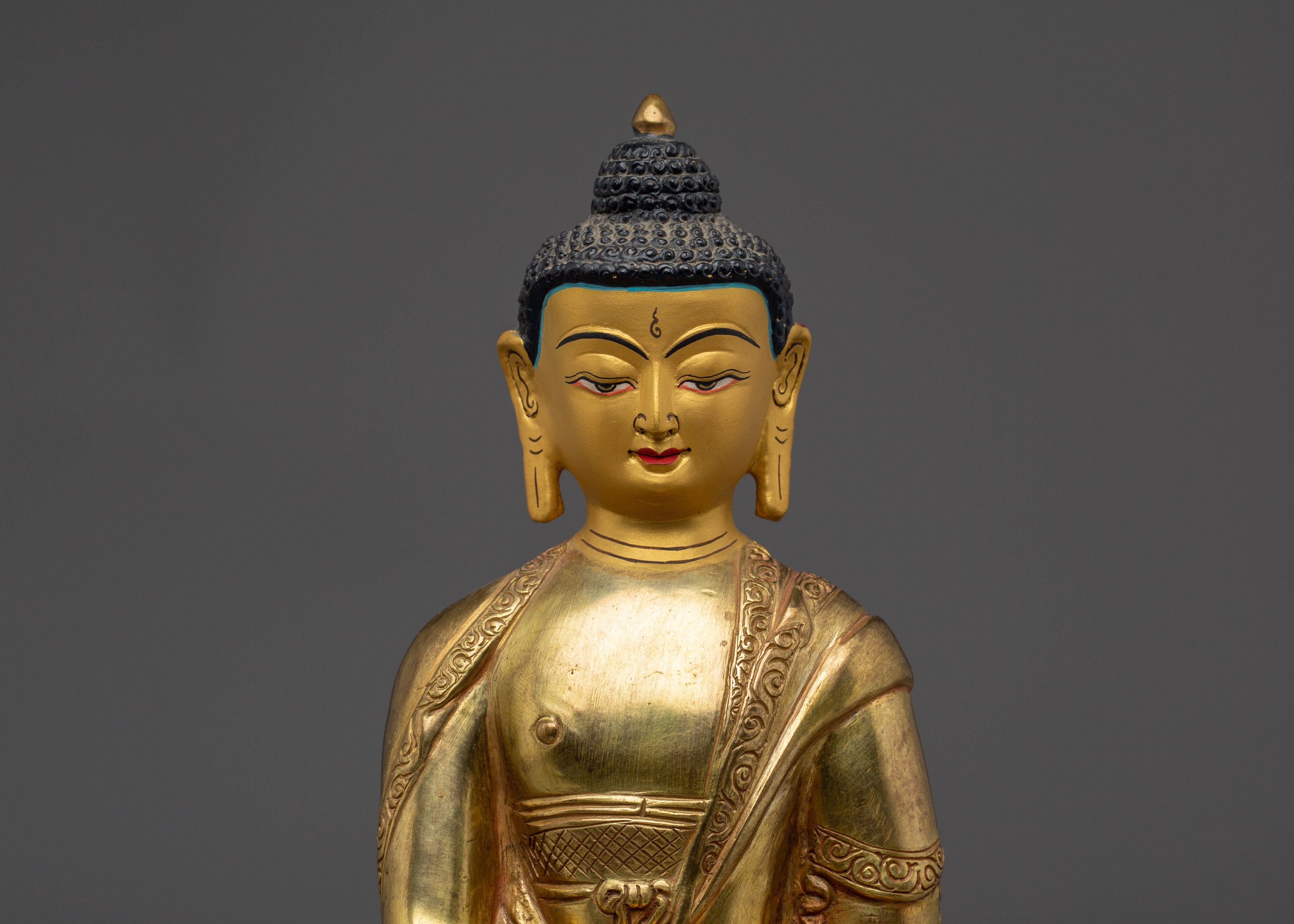 Traditional Shakyamuni Buddha | A Symbol of Enlightenment and Peace