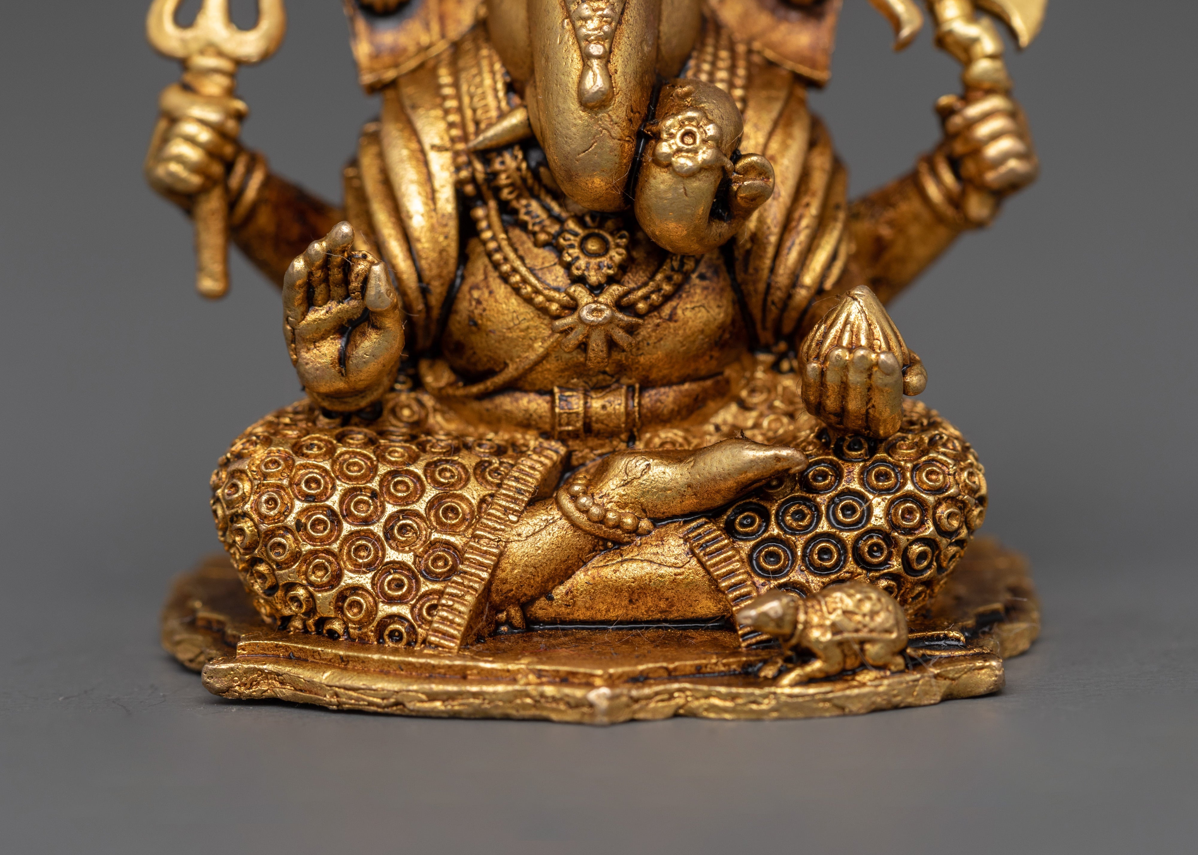 Ganesh with Halo Statue | Spiritual Wisdom & Protection Deity