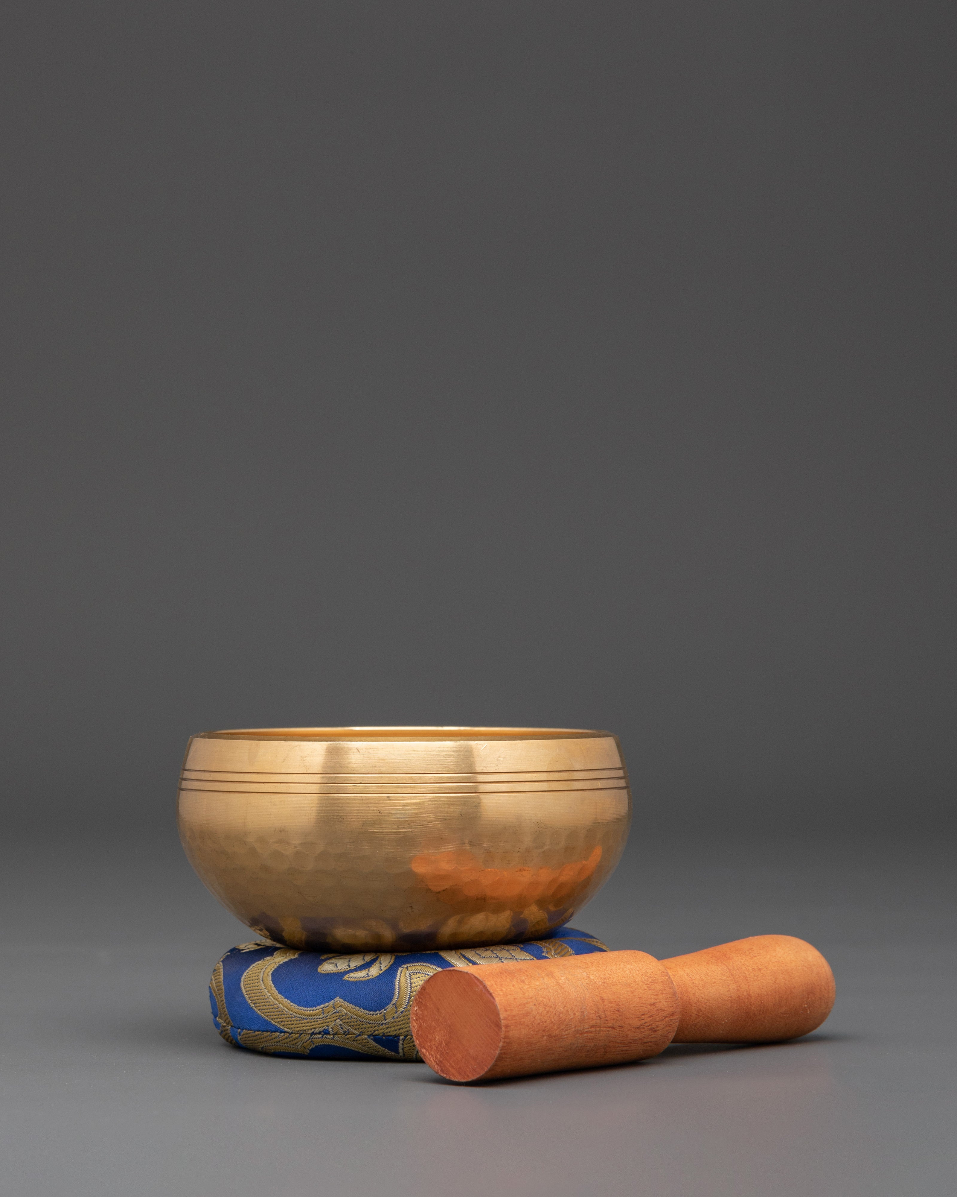 Tibetan Bronze Singing Bowl | Sound Therapy and Stress Relief