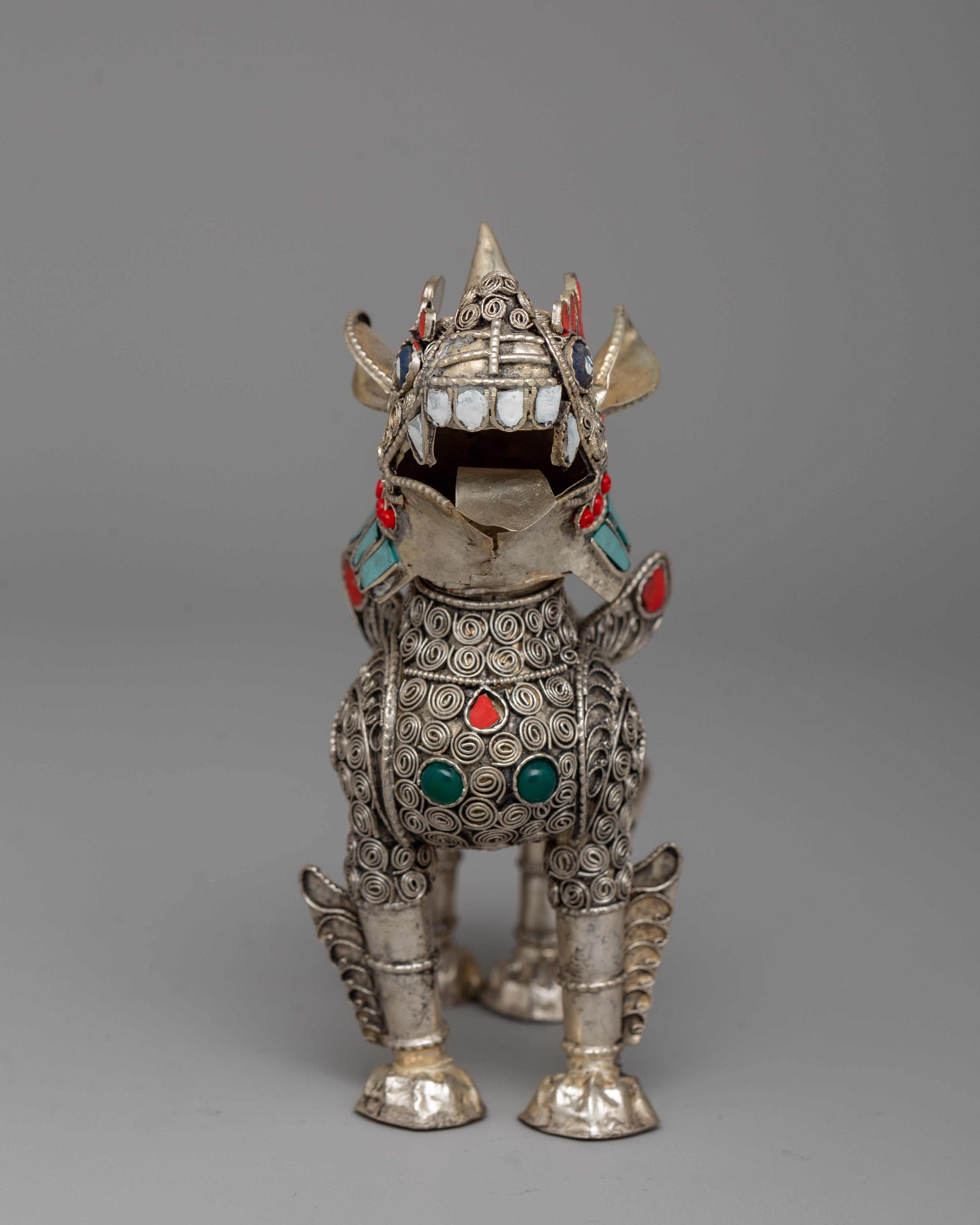 Handcrafted Pair of Lion Statues | Protection Symbols for Home and Office Spaces