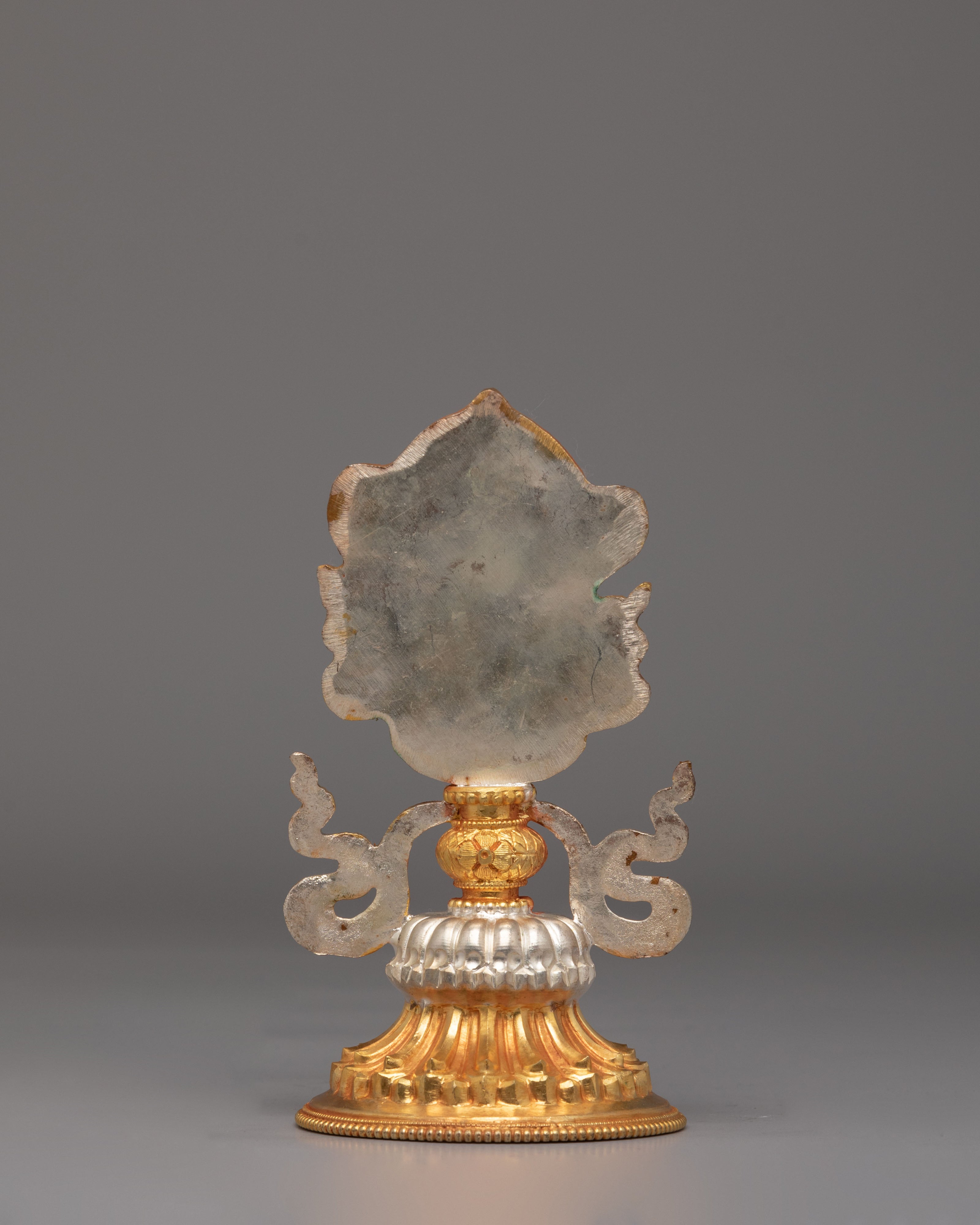 Sacred Altar Auspicious Symbols | Spiritual Significance in Buddhism
