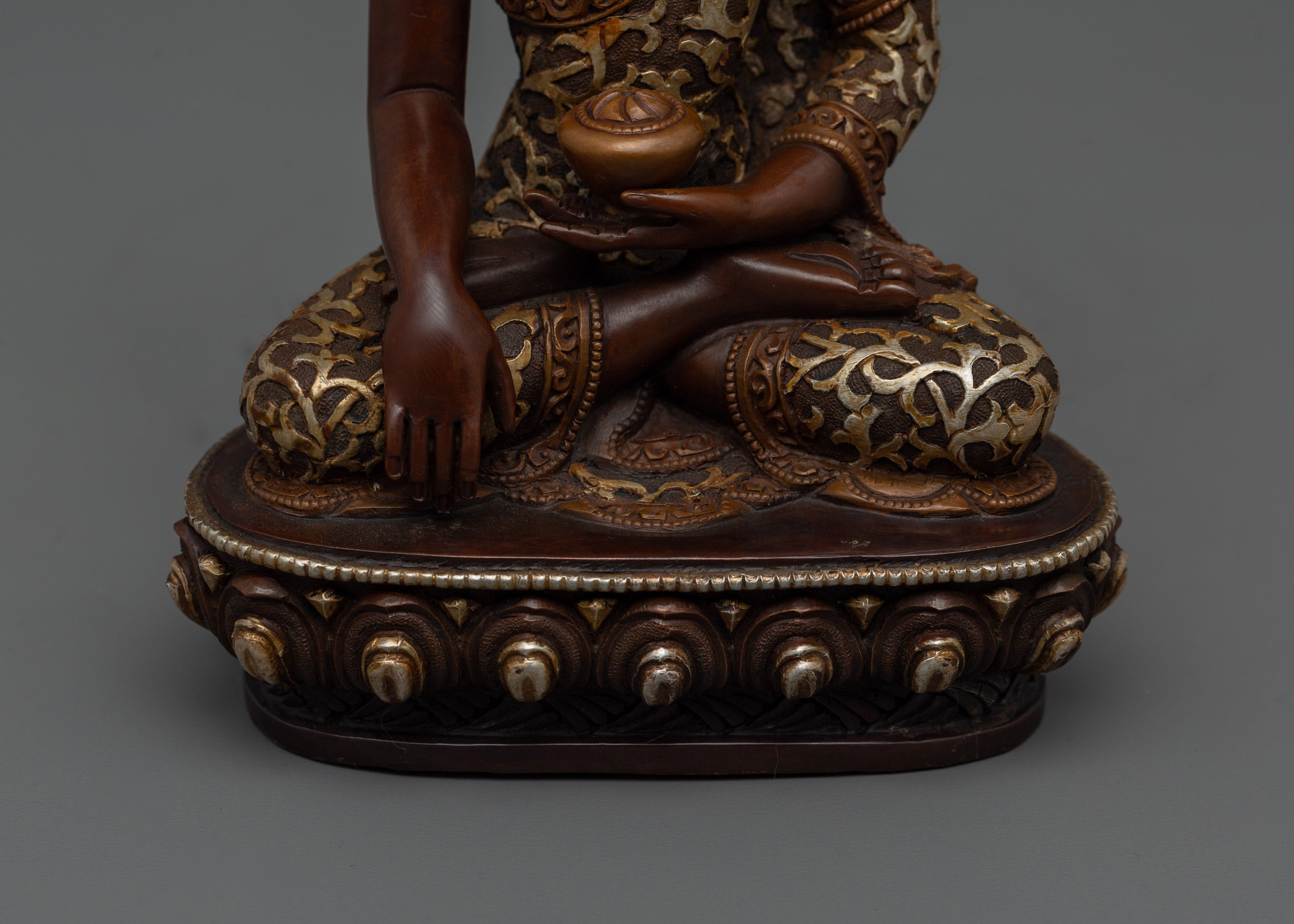 Small 7.5 Inch Shakyamuni Buddha Statue | Enlightened Artwork