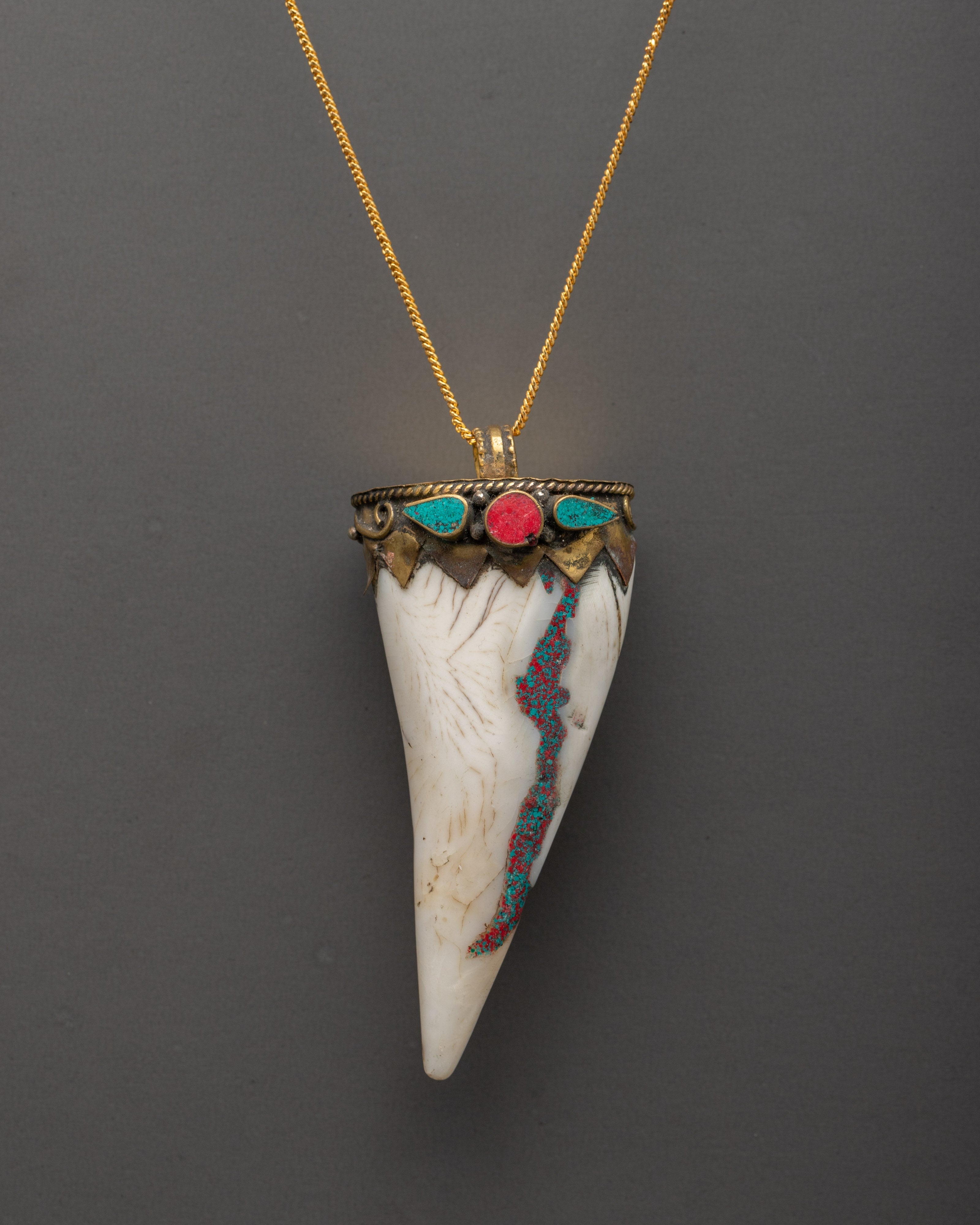 Handcrafted Conch Shell Locket | Silver Plated with Turquoise and Cora