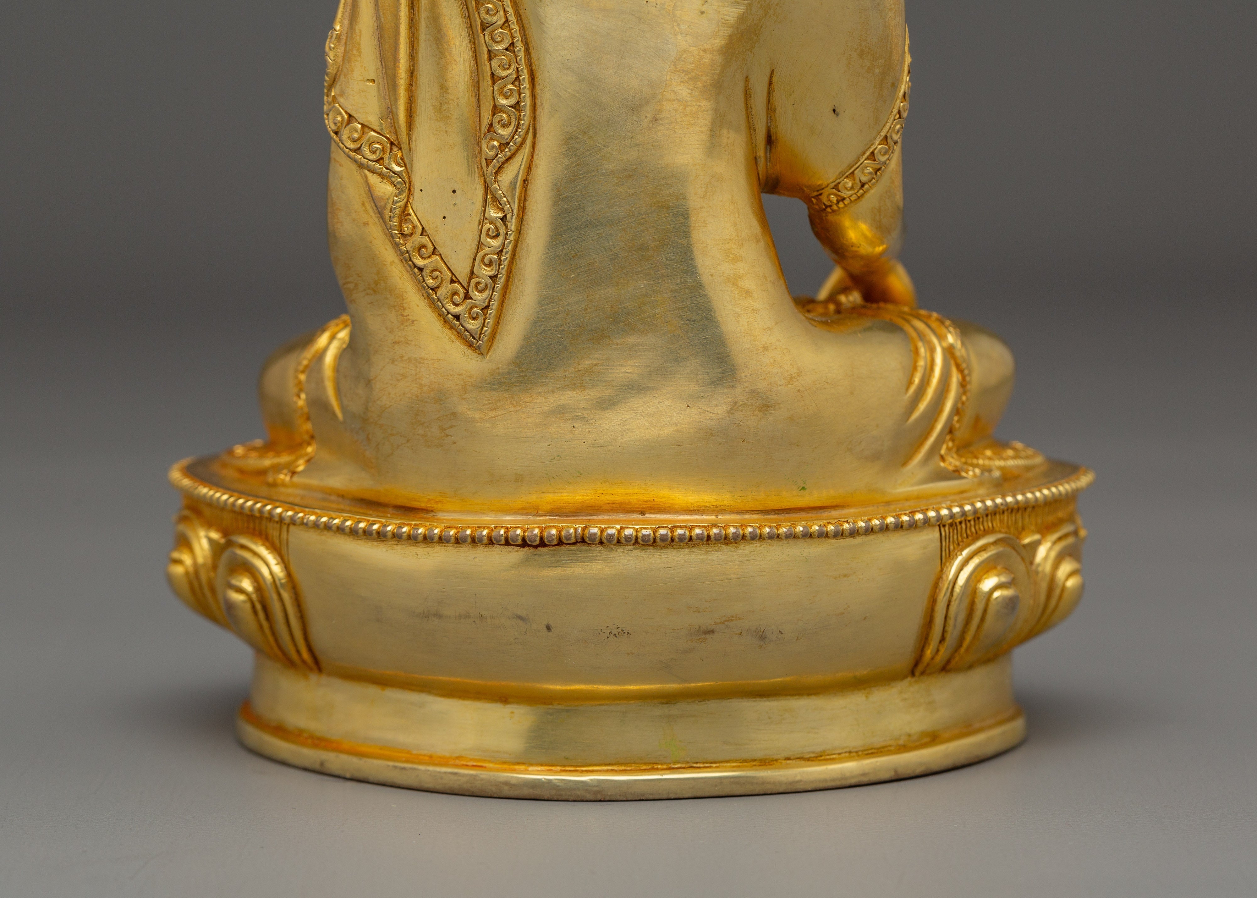 Golden Shakyamuni Buddha Sculpture | Historical Buddha