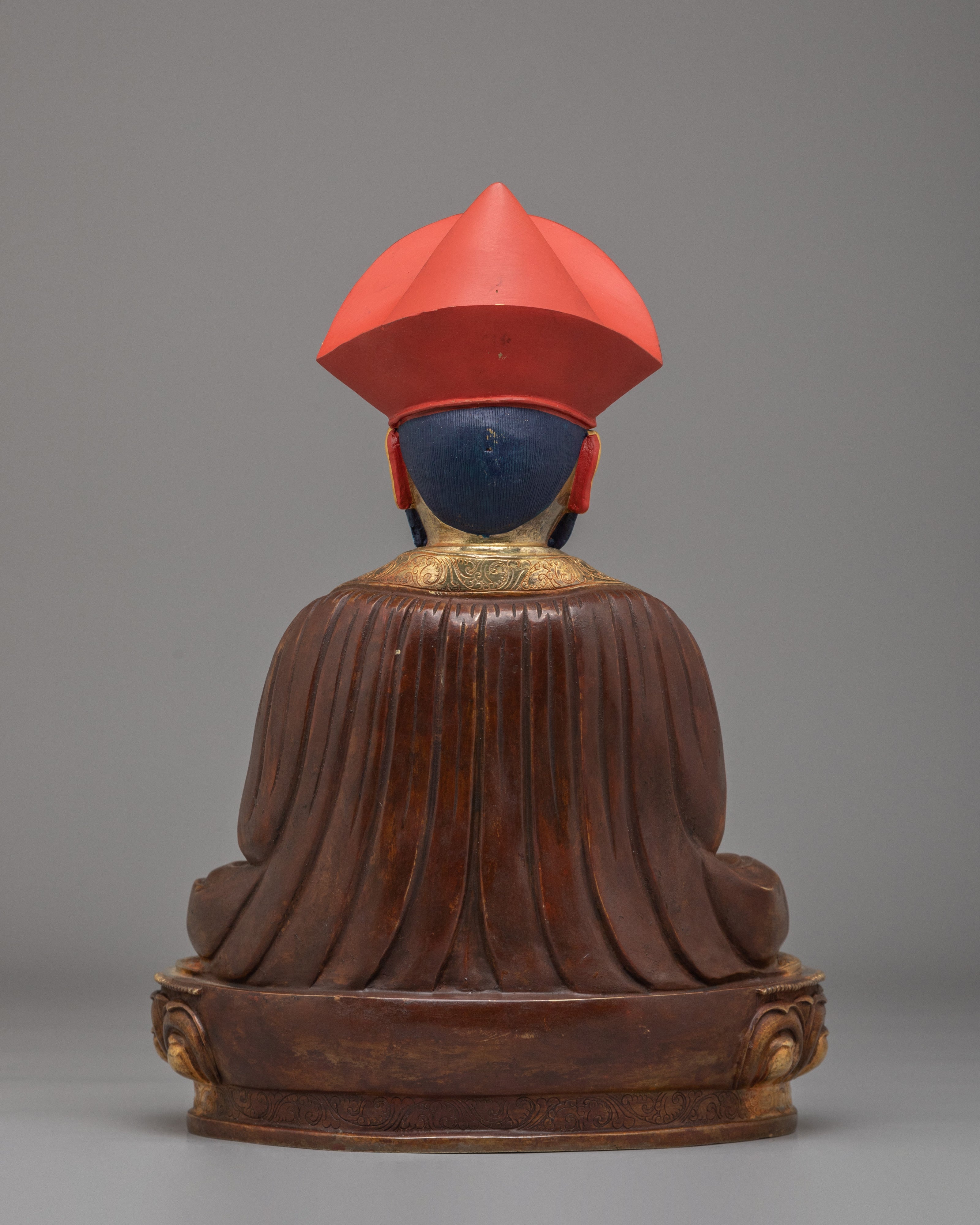 Guru Shapdum Statue: The Buddhist Master | Symbol of Wisdom and Compassion