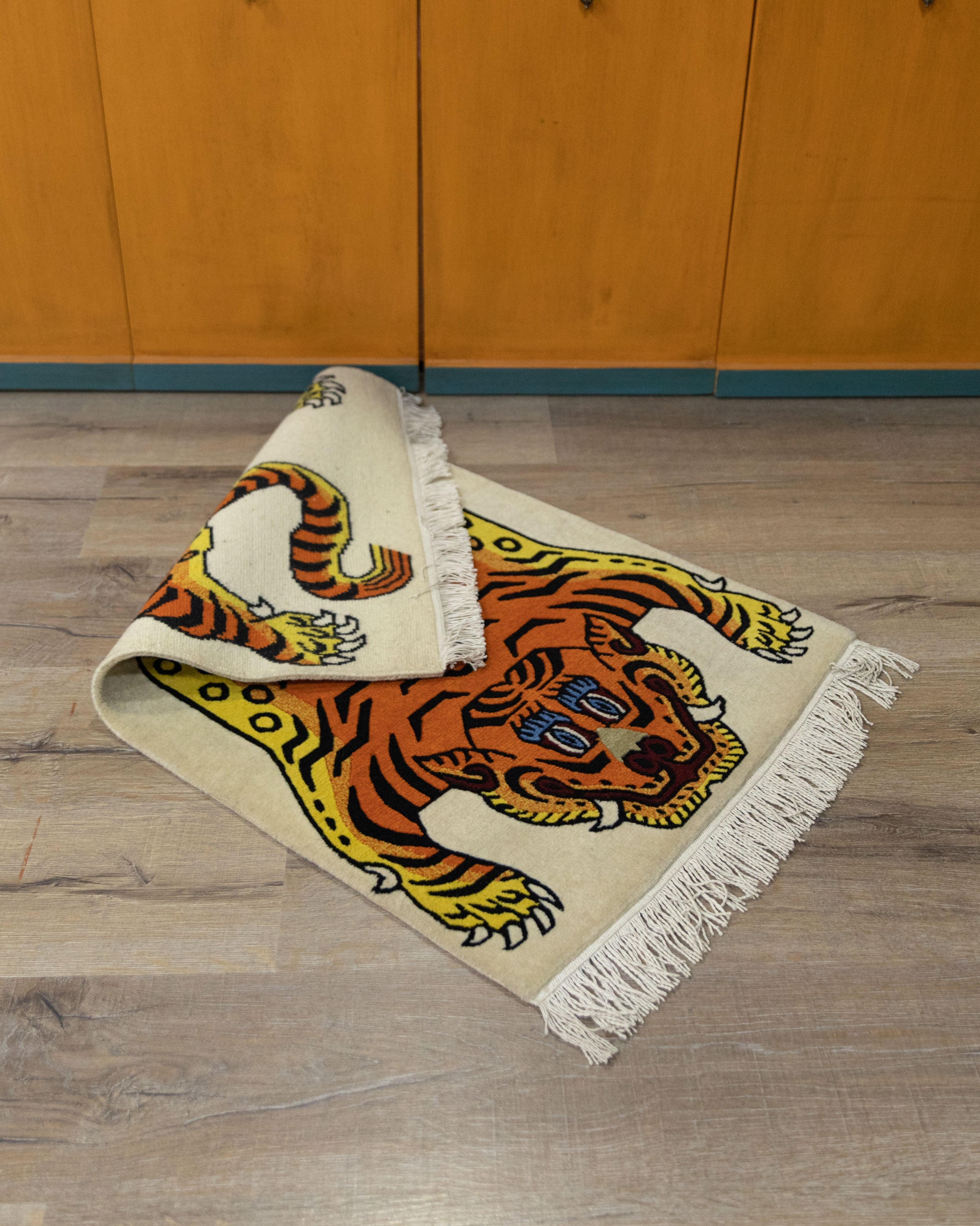 Woolen Tiger Rug | Hand-Knotted Wool Carpet
