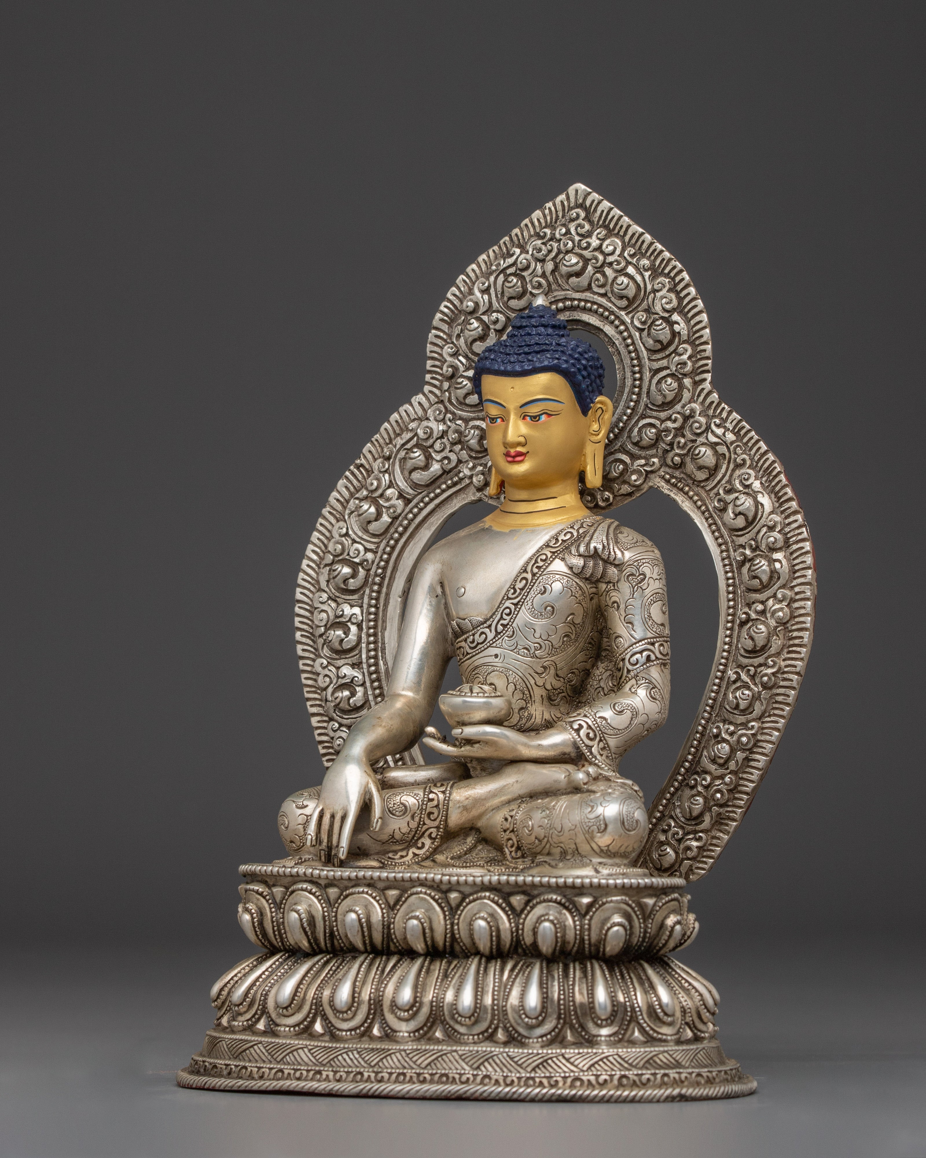 Silver Gautama Buddha Statue | Sage of the Shakyas