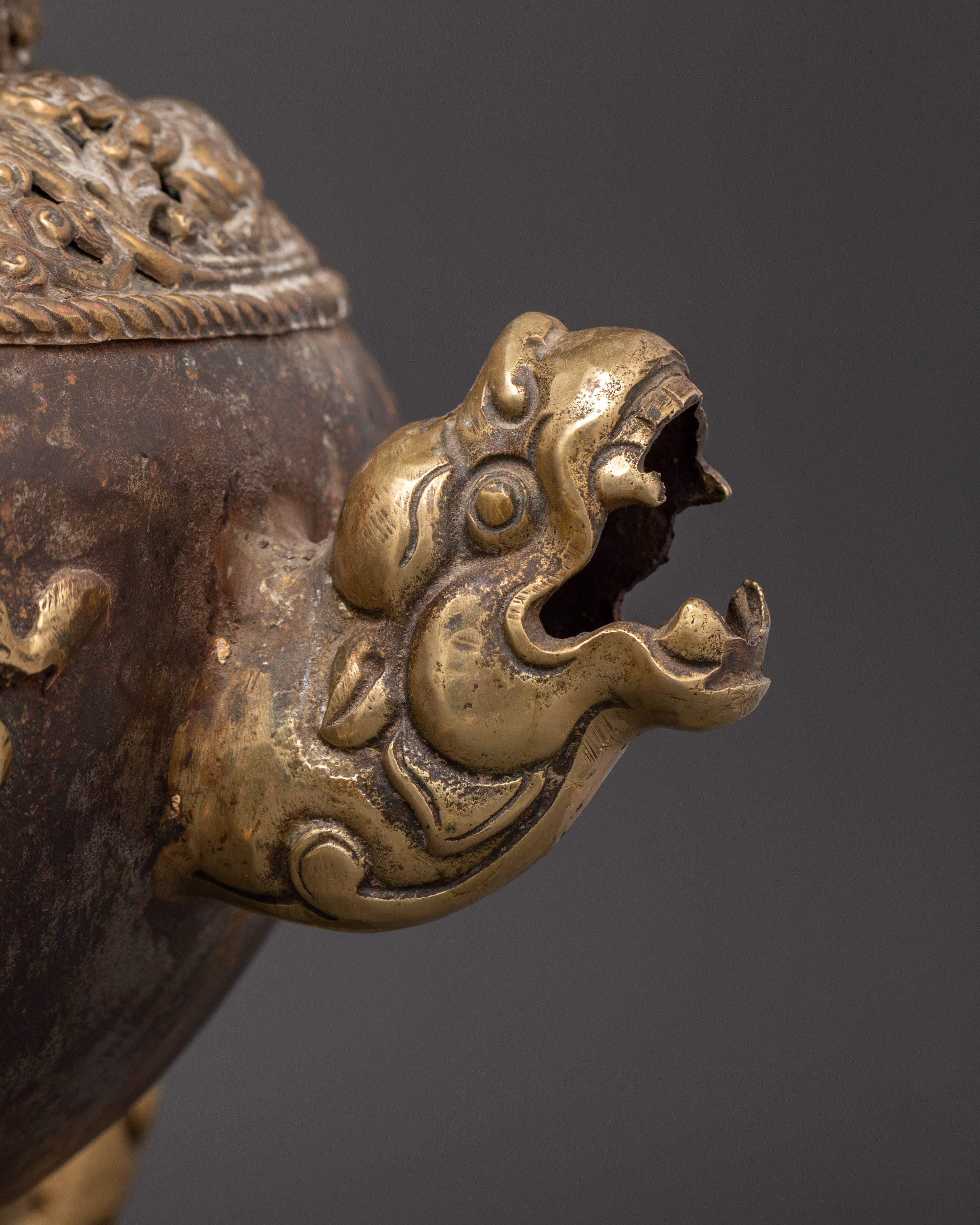 Incense Burner Meditaton Decor | Traditional Himalayan Ritual Burner