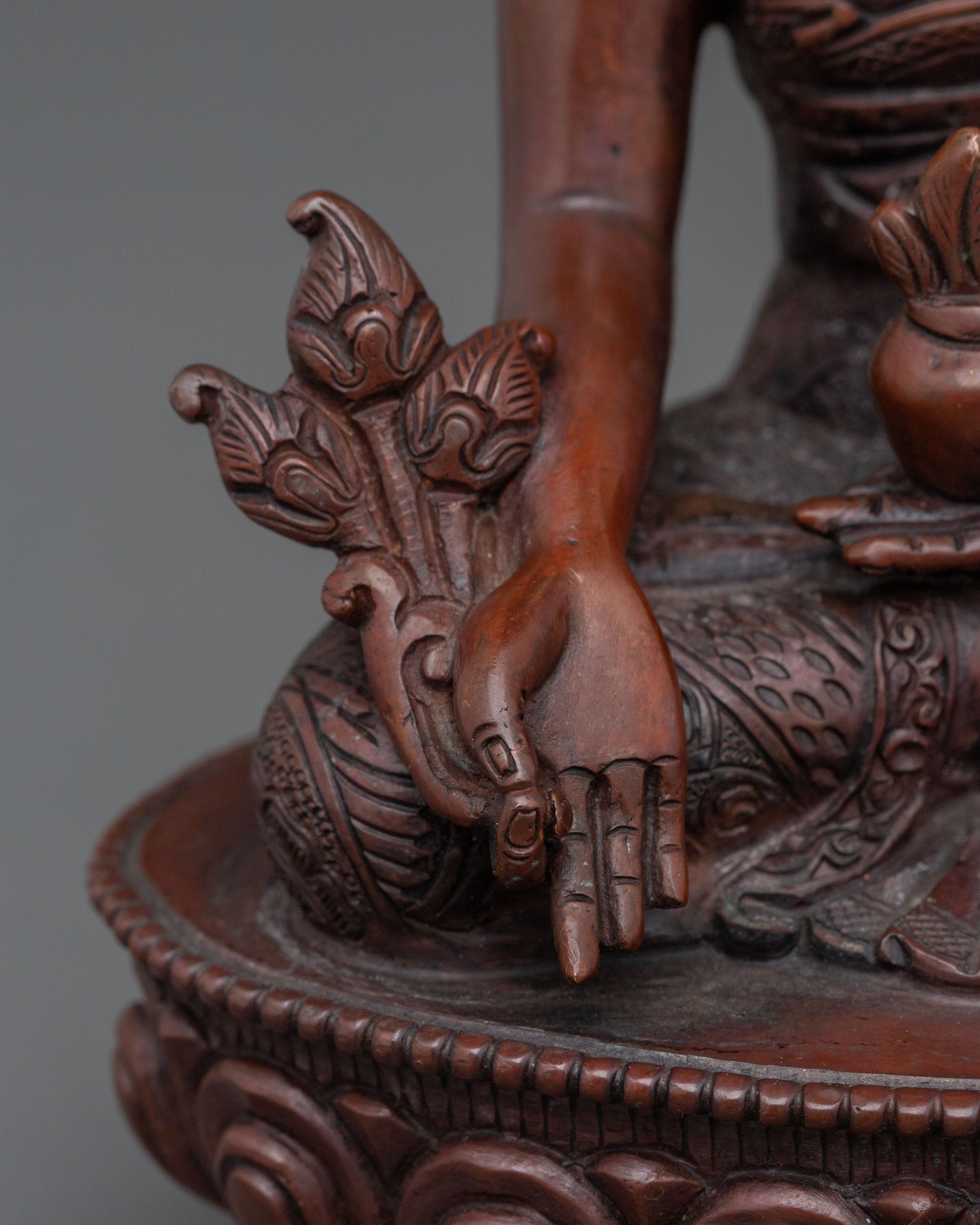 Traditional Bhaisajyaguru Statue | Symbol of Healing and Inner Peace