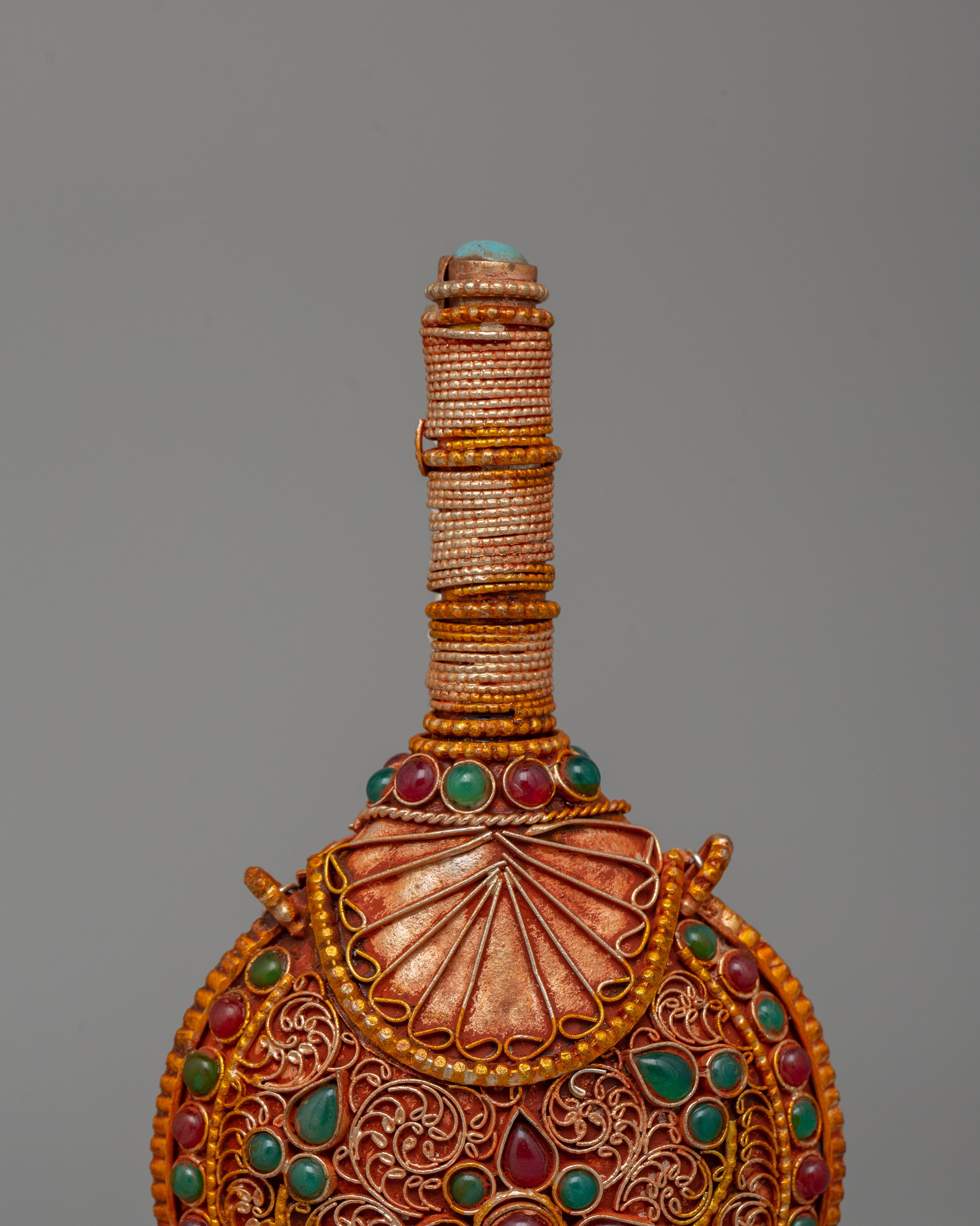 Tibetan Snuff Bottle | Copper Body with Gold-Plated Himalayan Artistry