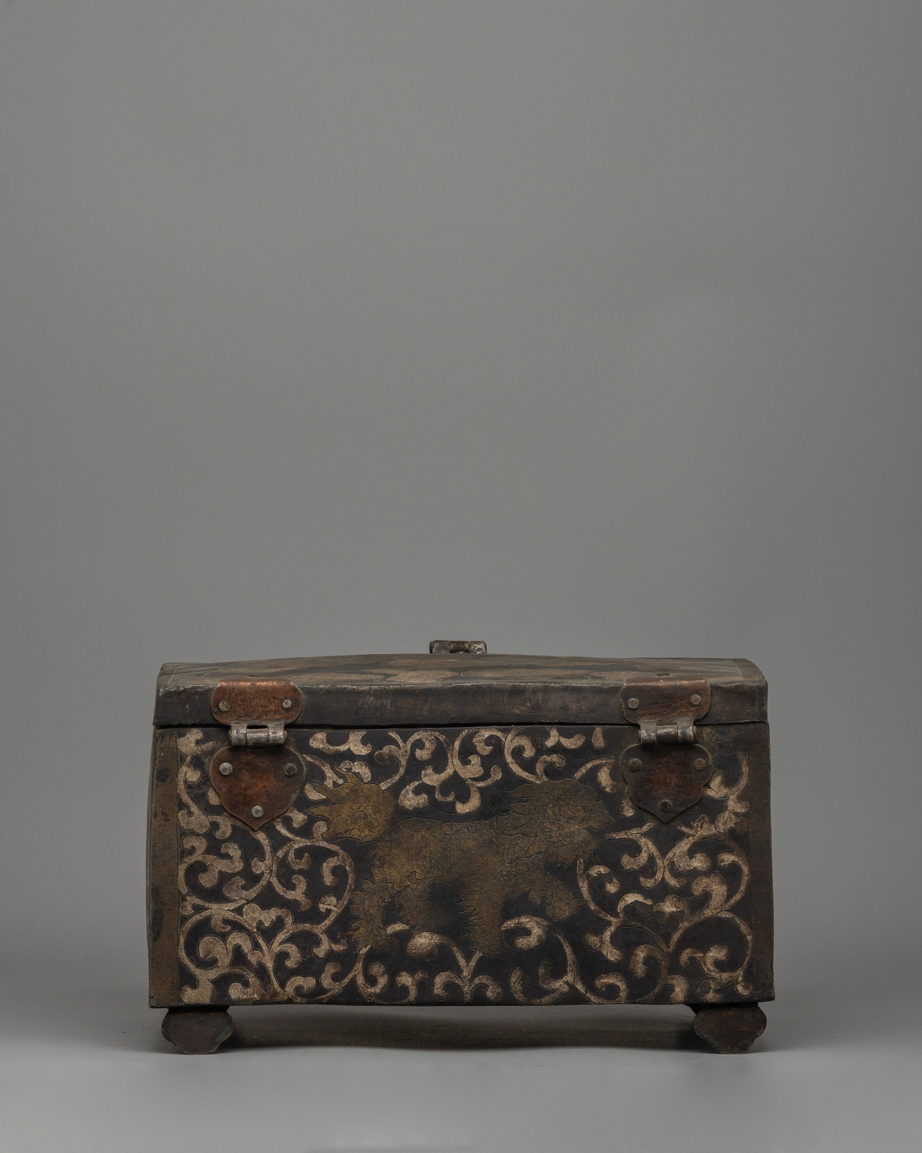 Traditional Iron Treasure Box with Copper | Spiritual and Decorative Use