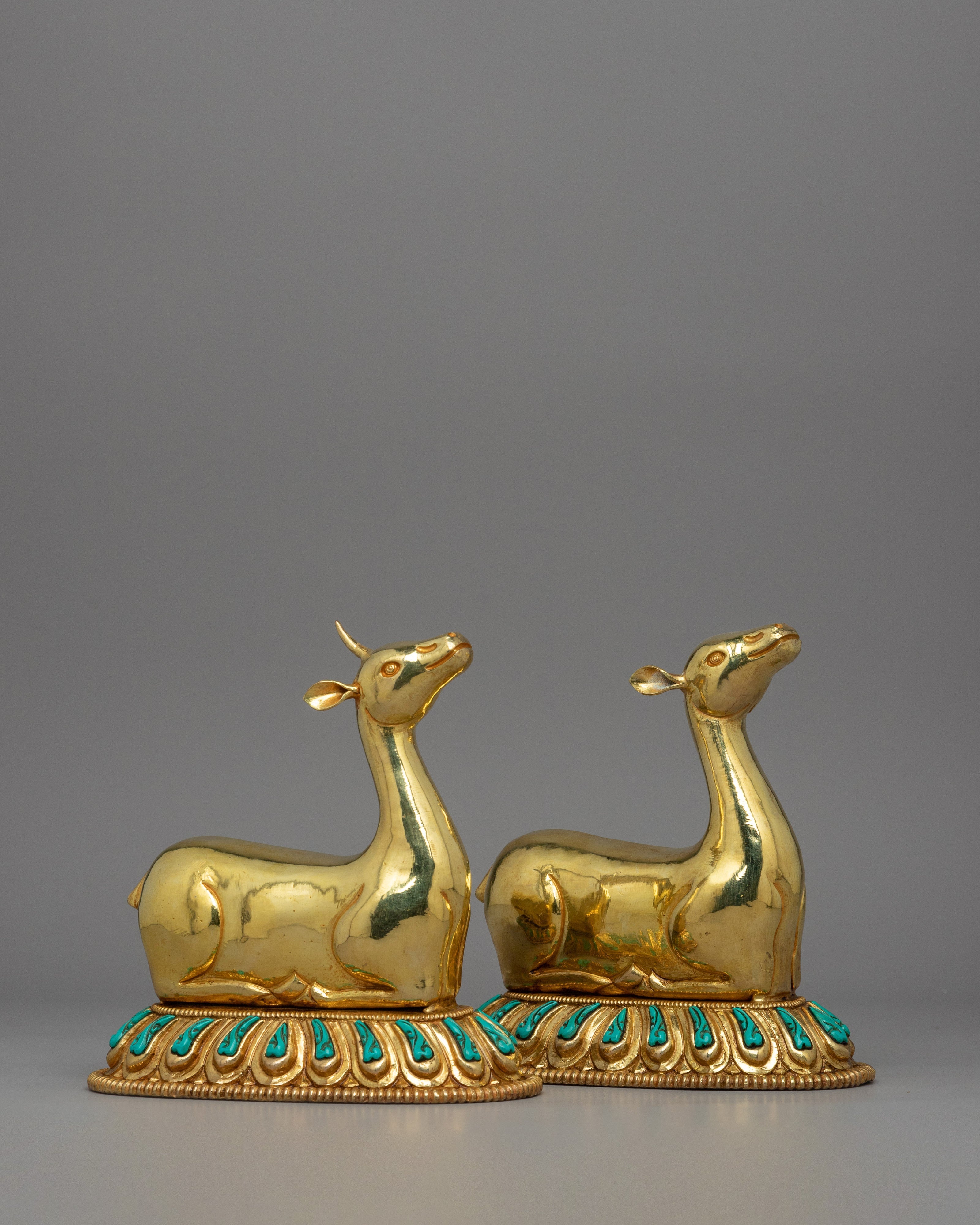 Dharma Wheel and Couple Deer Set | Plated Buddhist Shrine Decor