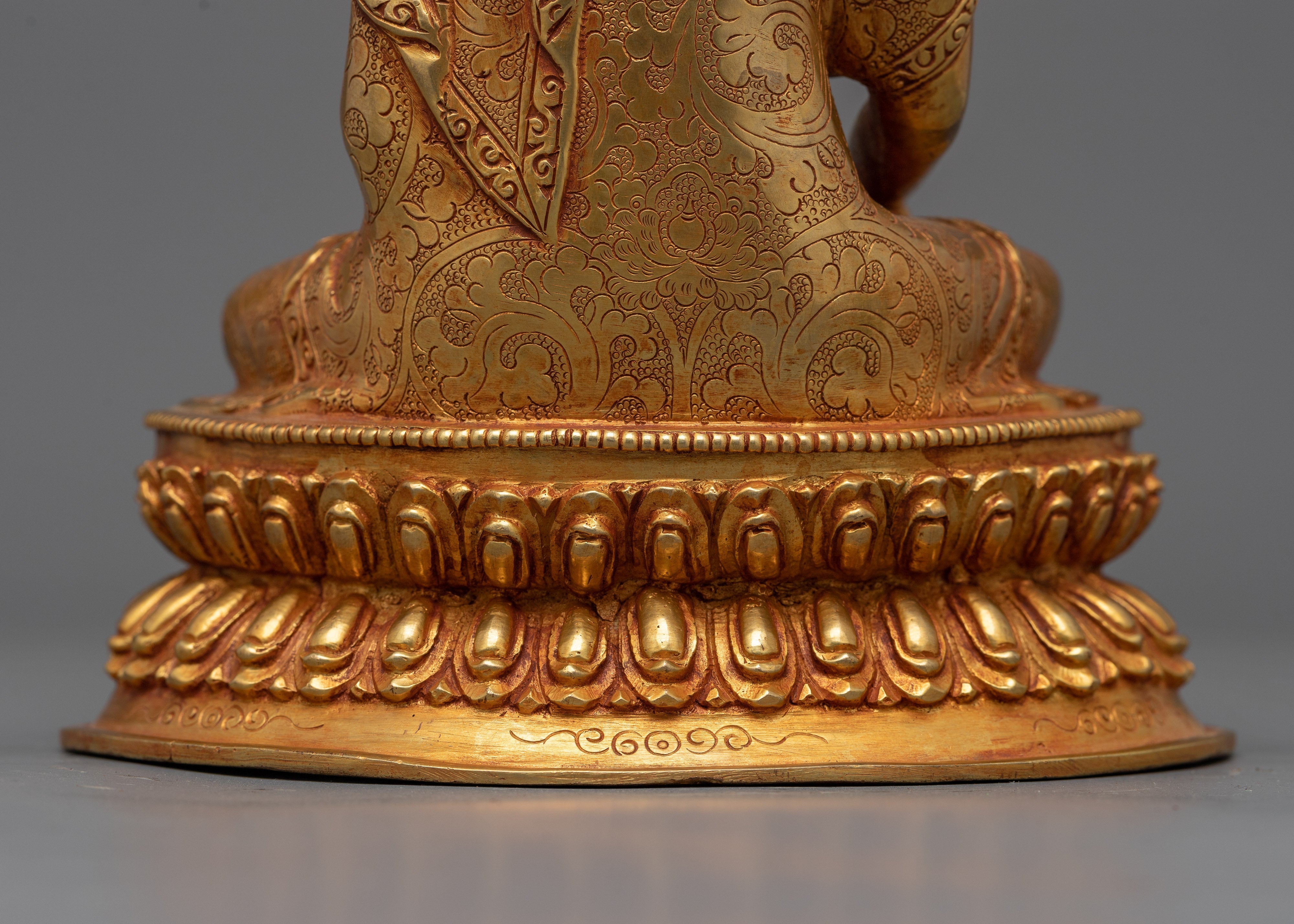 Buddha Shakyamuni Statue Kaufen | The Enlightened One