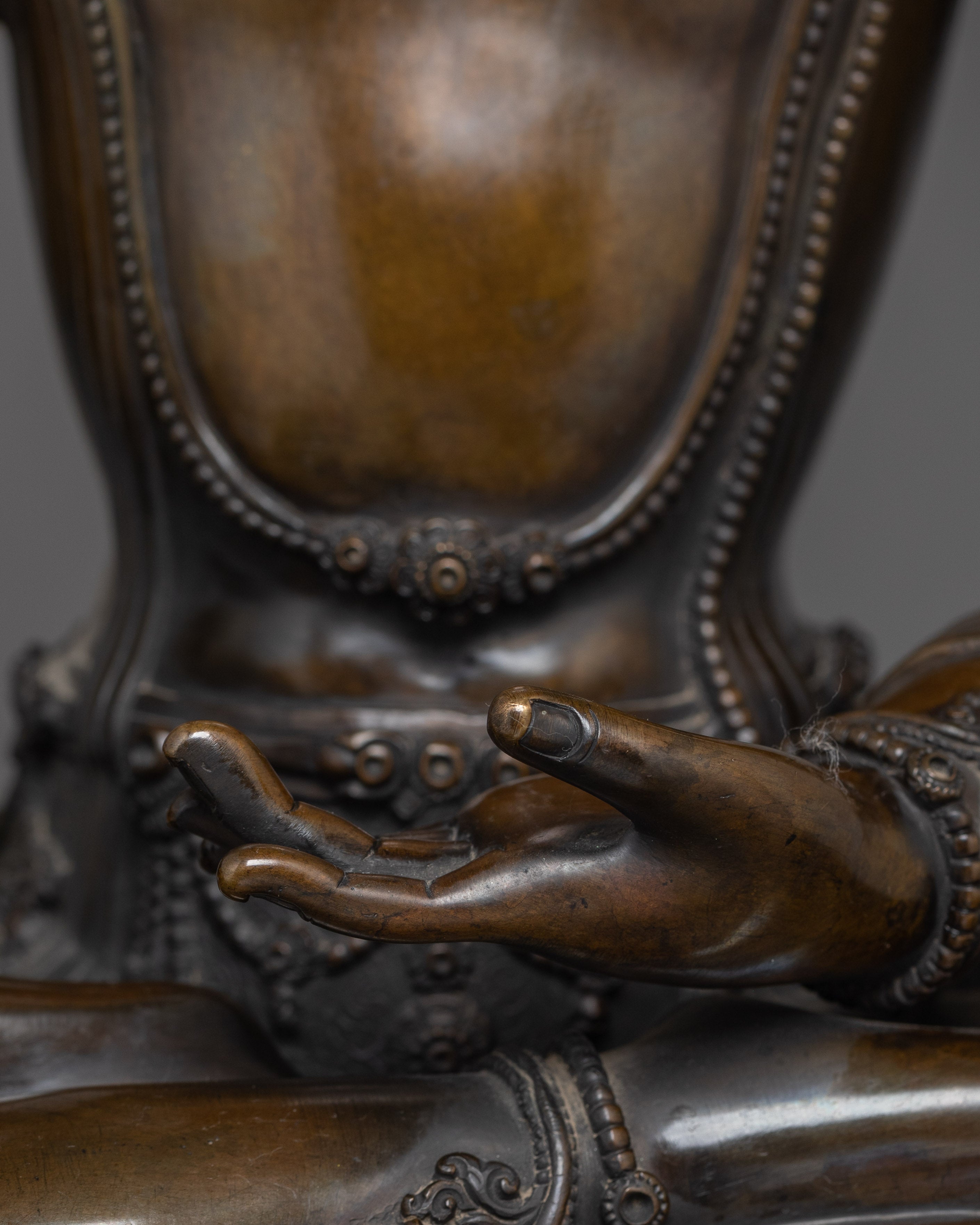 Figurine of Shakyamuni Buddha with Crown | Embodiment of Wisdom and Peace