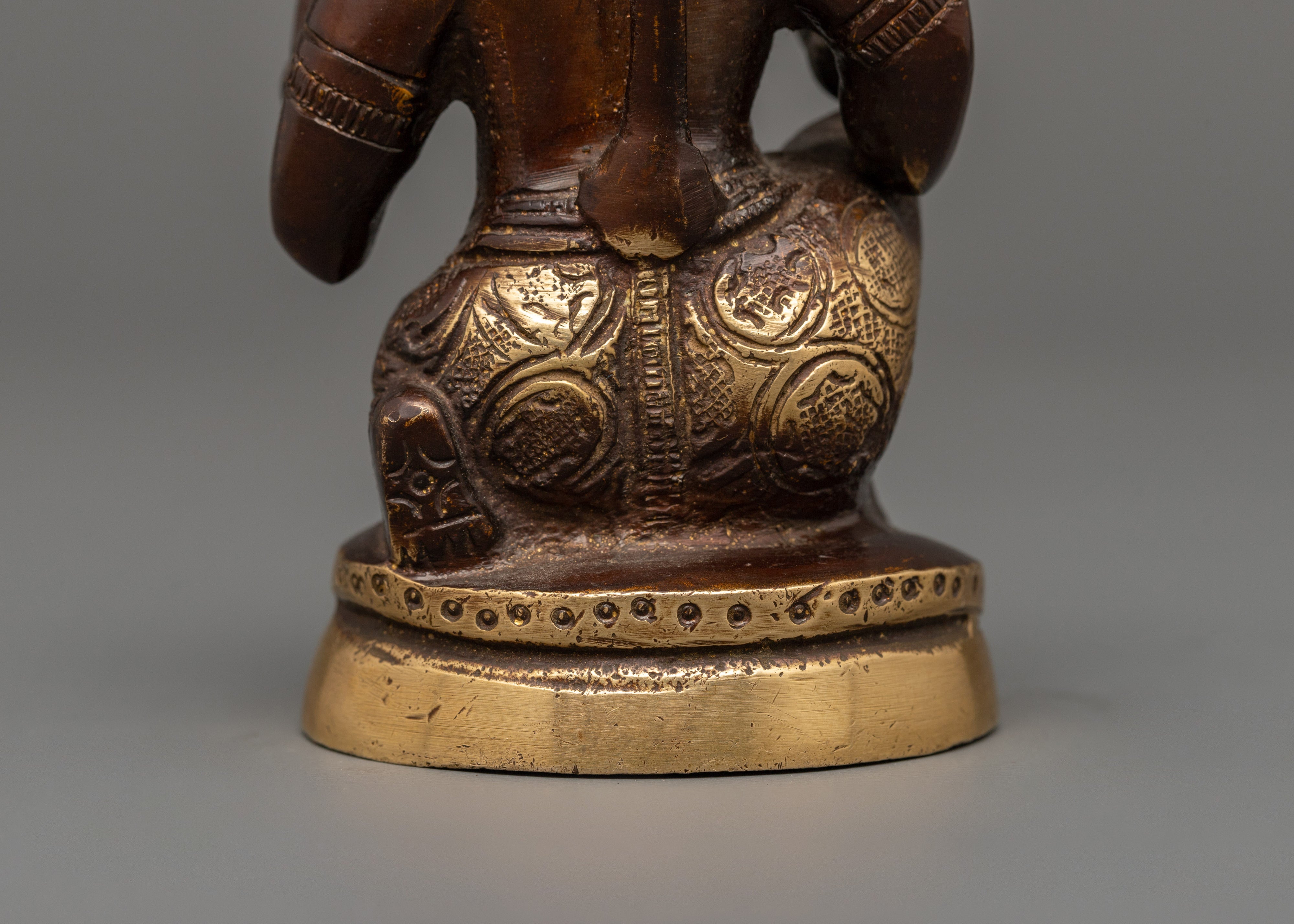 Antique-finish Brass Hanuman Statue | Spiritual Decor
