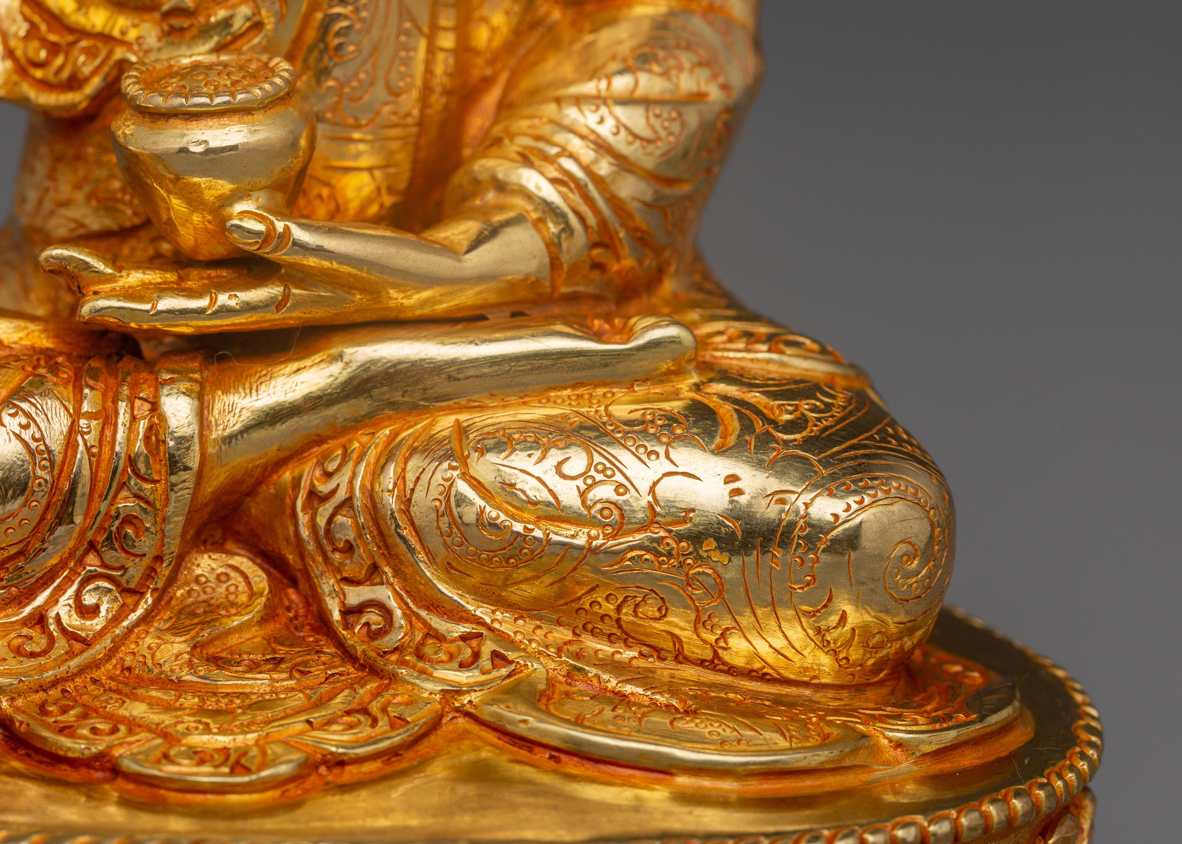 Handmade Gold Gilded Shakyamuni Buddha Statue | Tibetan Buddhist Art