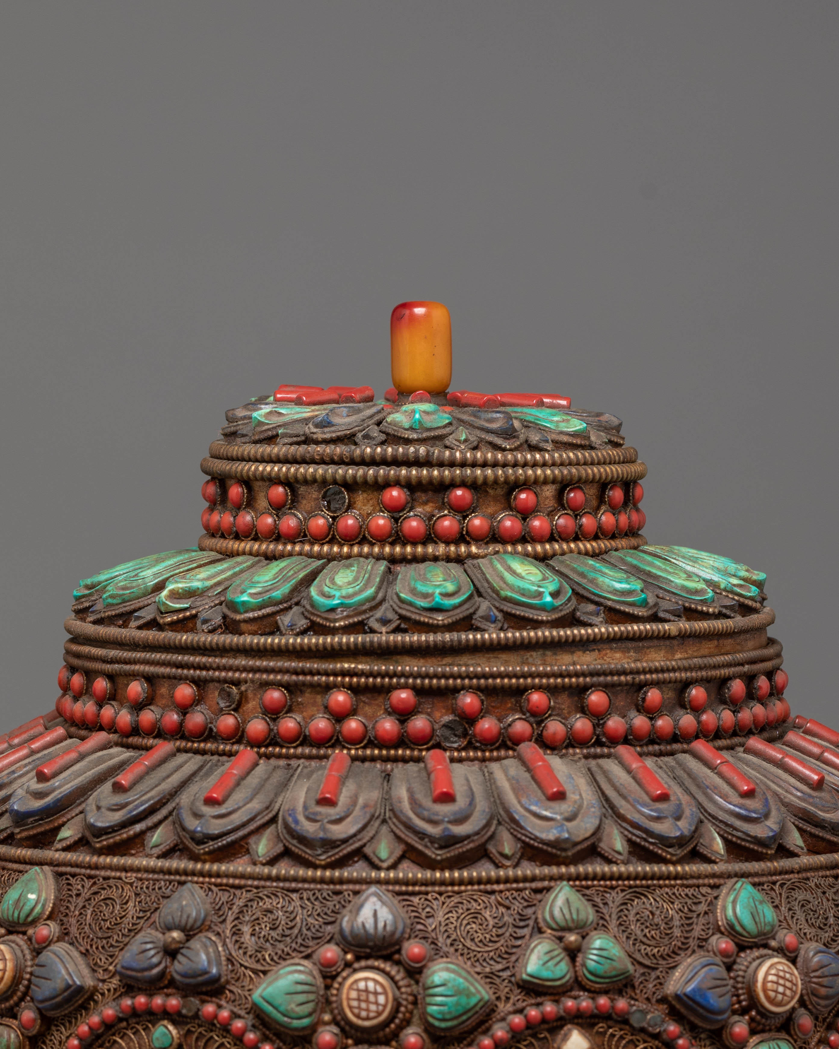 Dragon Motif Tea Pot | Decorative Dragon Tea Vessel