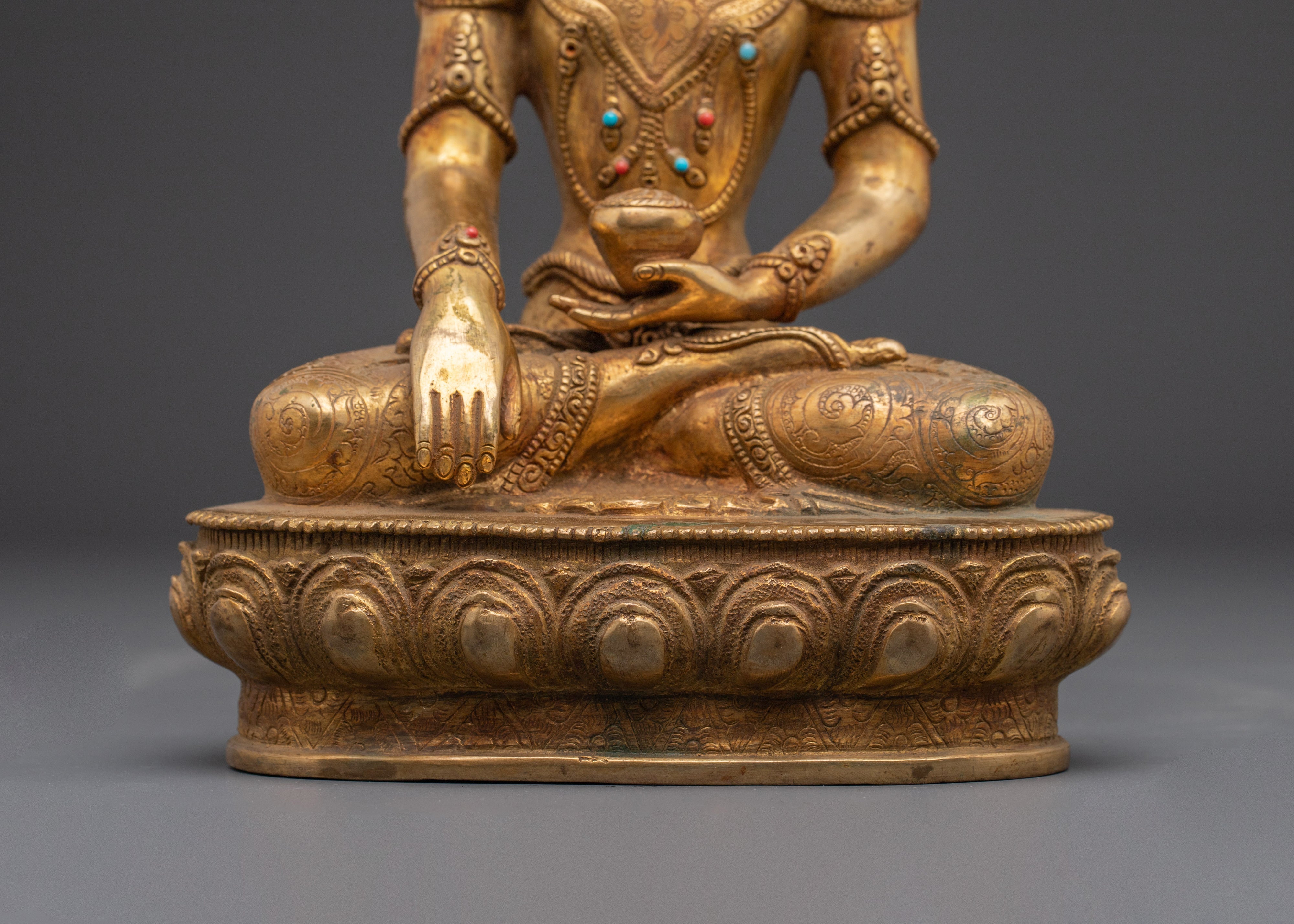 Handcrafted Crown Shakyamuni Buddha Statue | Spiritual Meditation Decor
