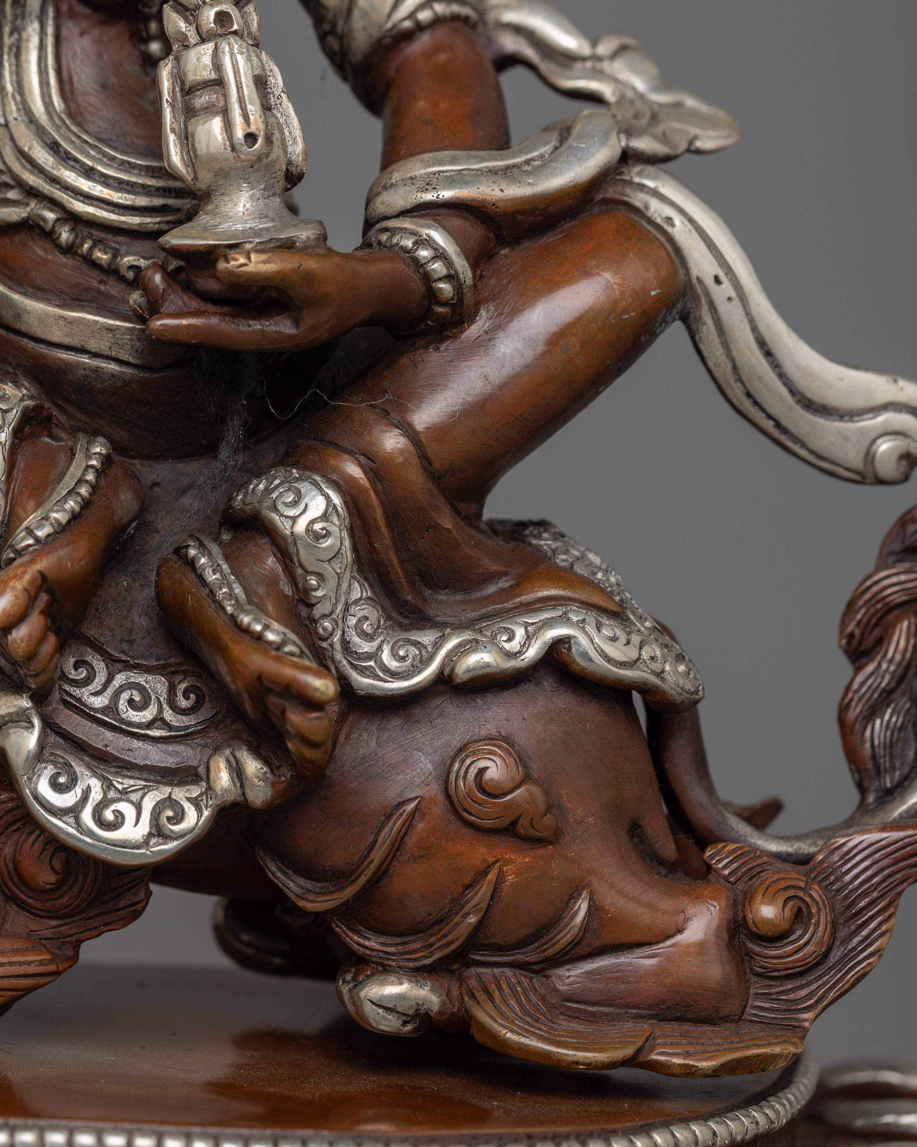 Tshiringma Tibetan Buddhist Goddess Figurine | Guardian of Abundance and Balance