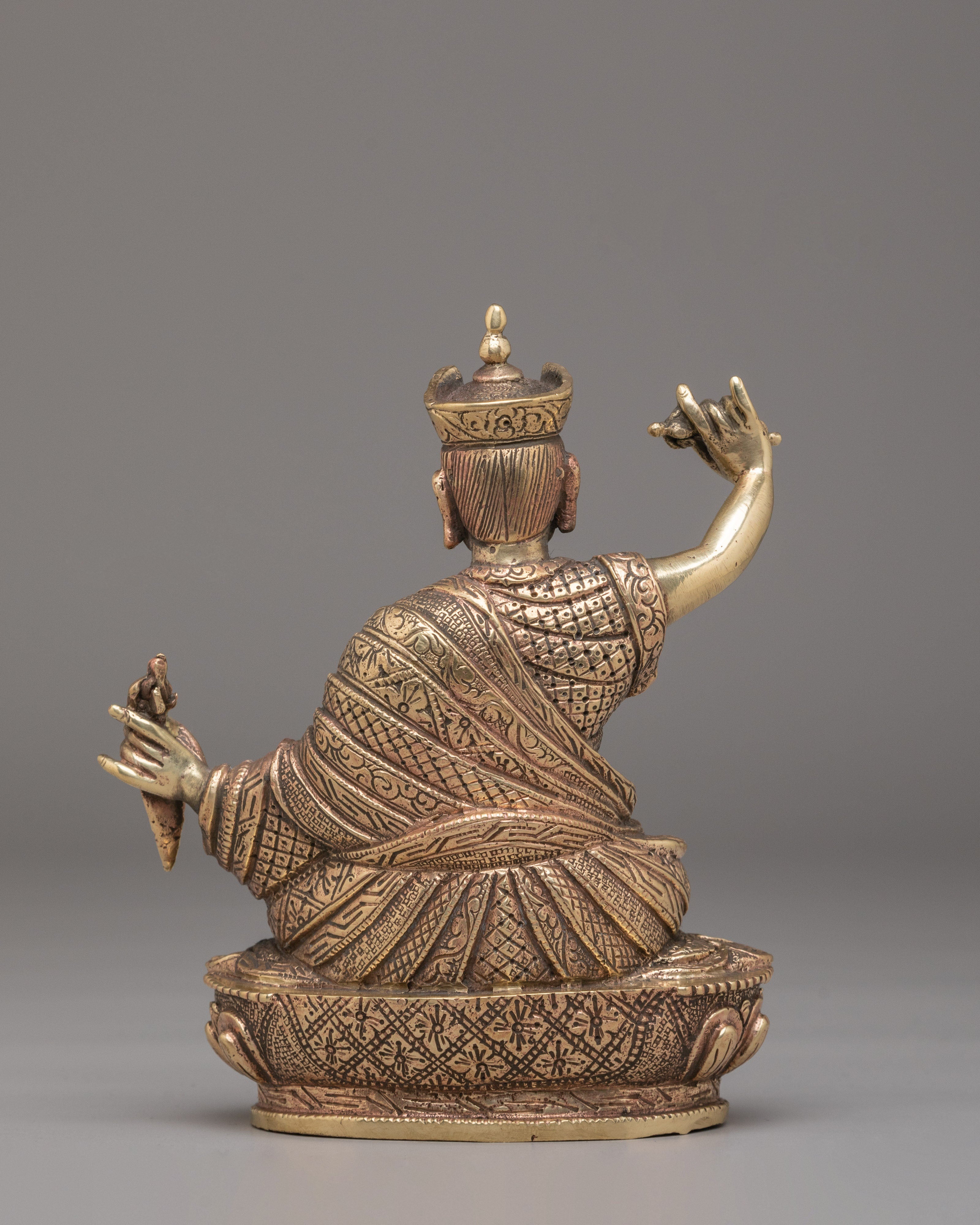 Karmapa Buddhist Statue | Spiritual Enlightenment Decor