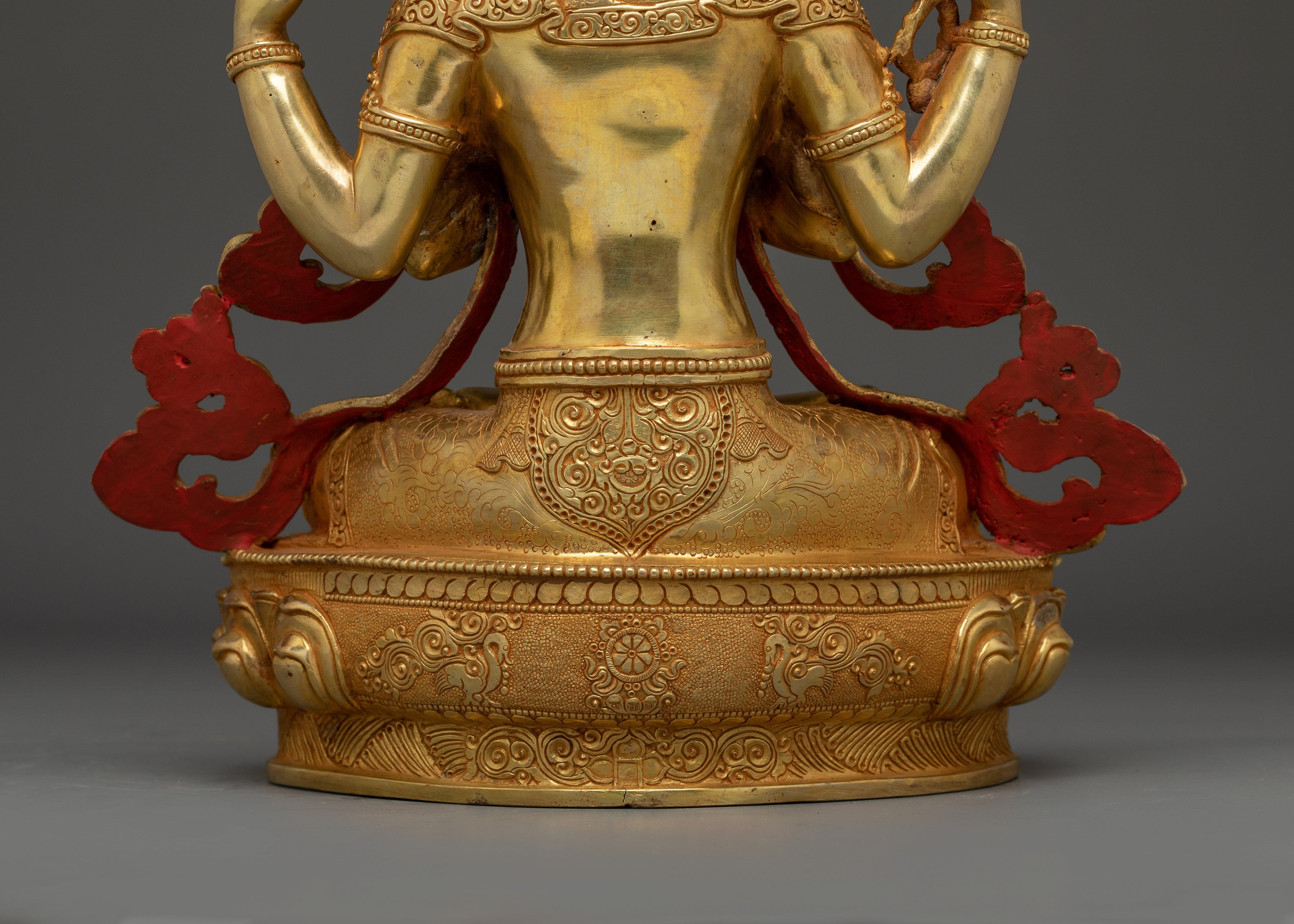 Chenrezig in Four-Armed Form | The one who looks with an unwavering eye