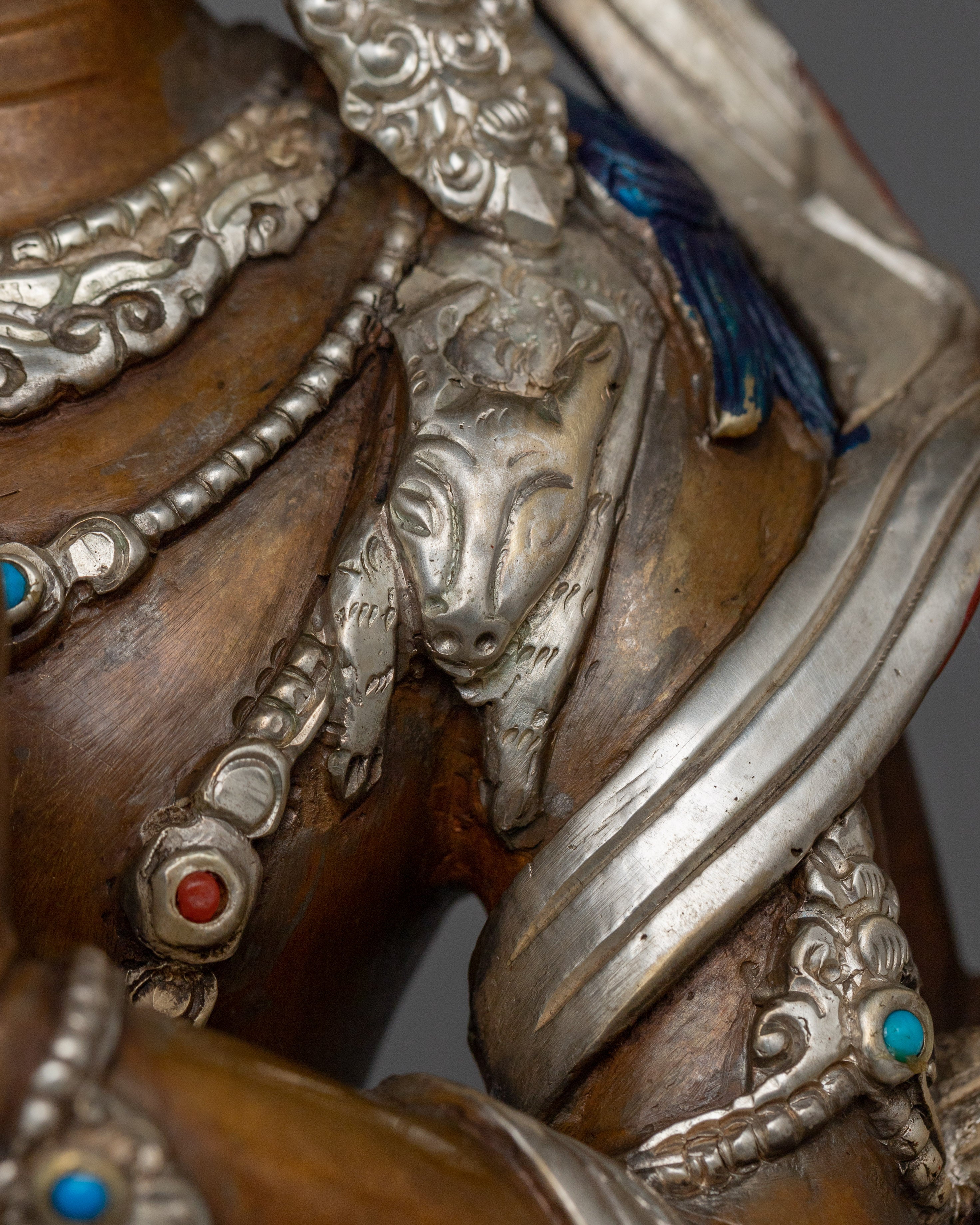 Figurine of Compassionate Deity Chenrezig | A Journey into Compassion