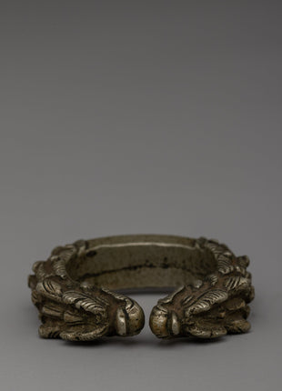 White Metal Dragon Head Bracelet | Perfect Daily Use and Occasionally