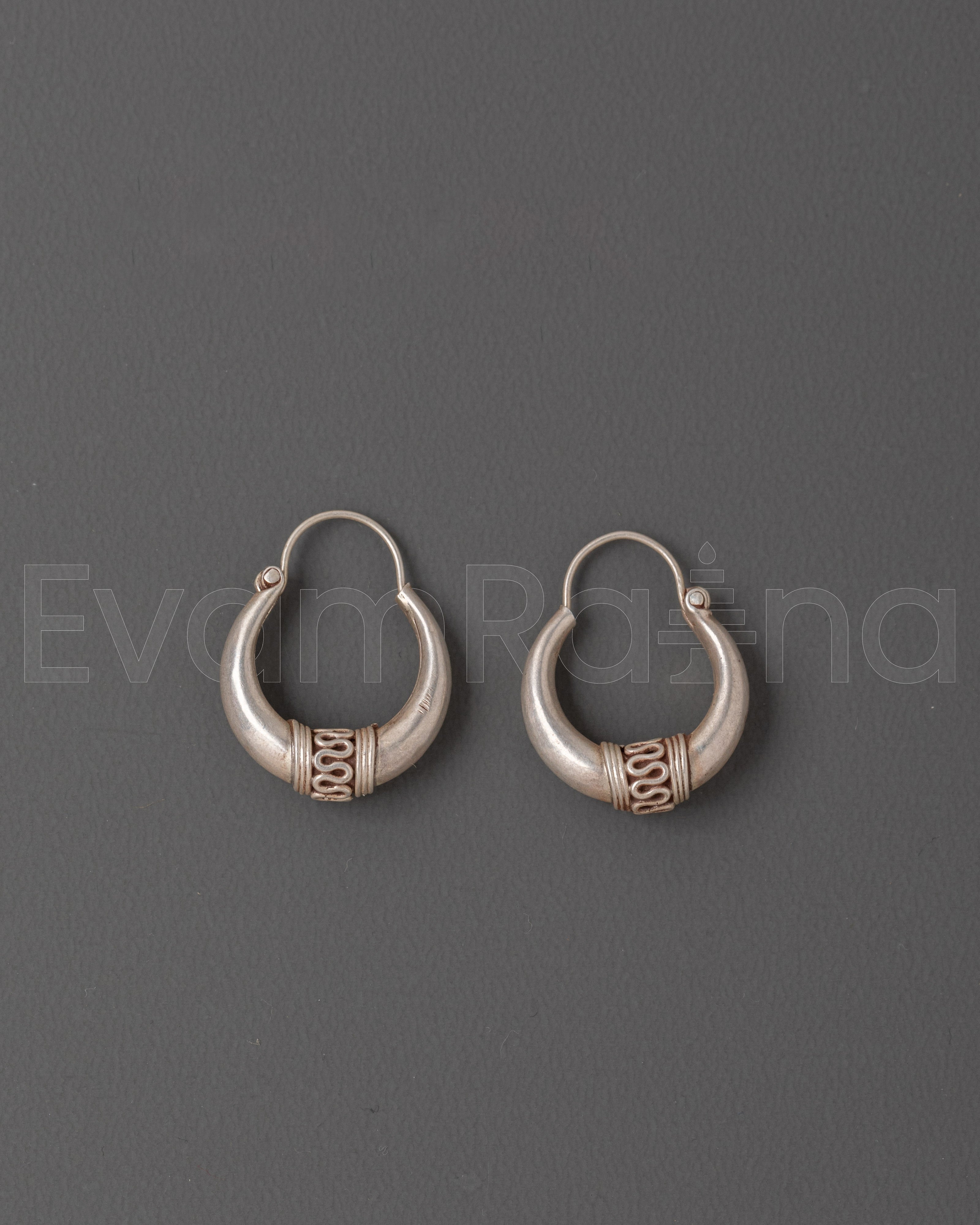  Silver Earrings 
