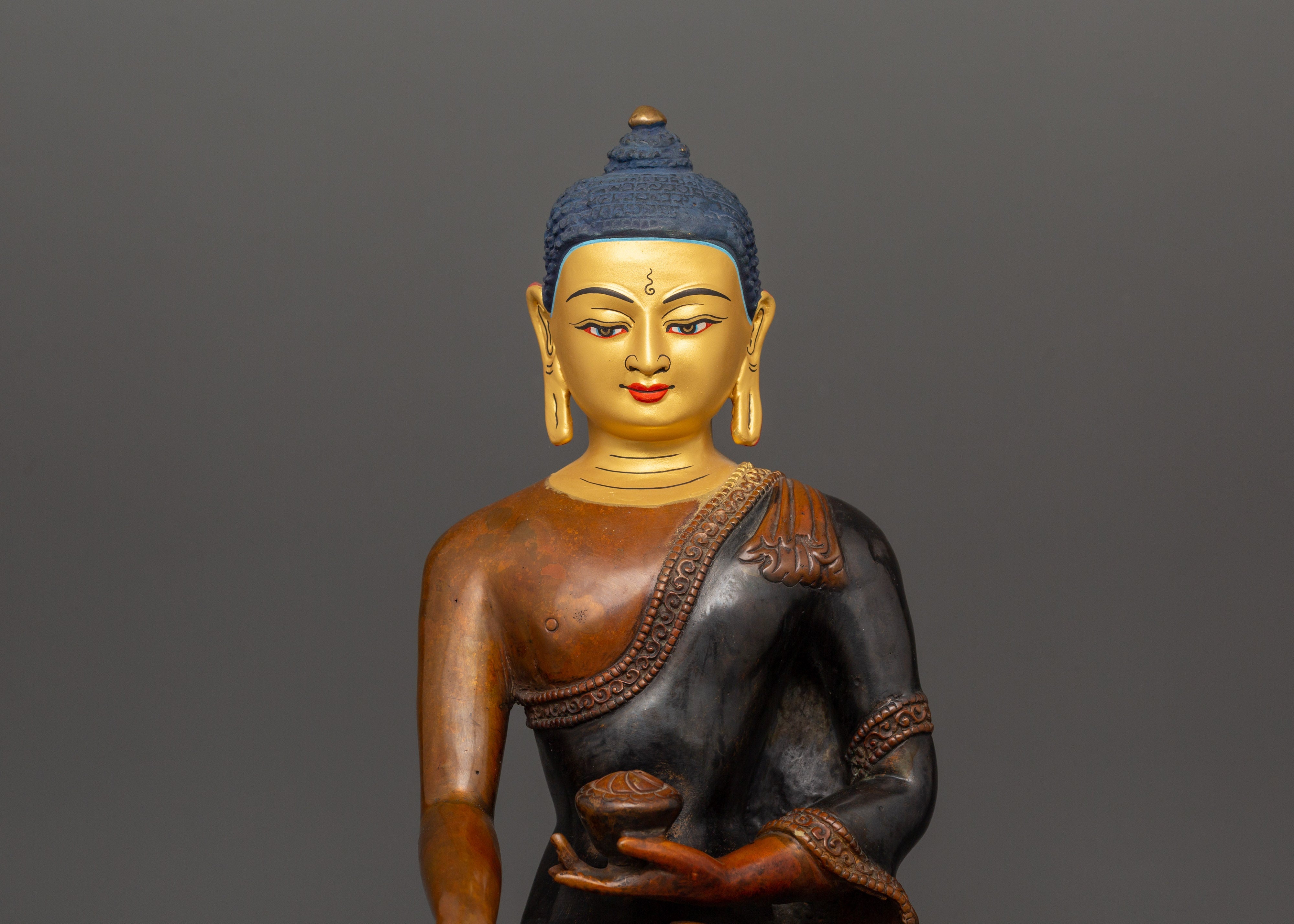 Shakyamuni Buddha Tibetan Buddhist Statue | Oxidized Copper Body with Gold Plating
