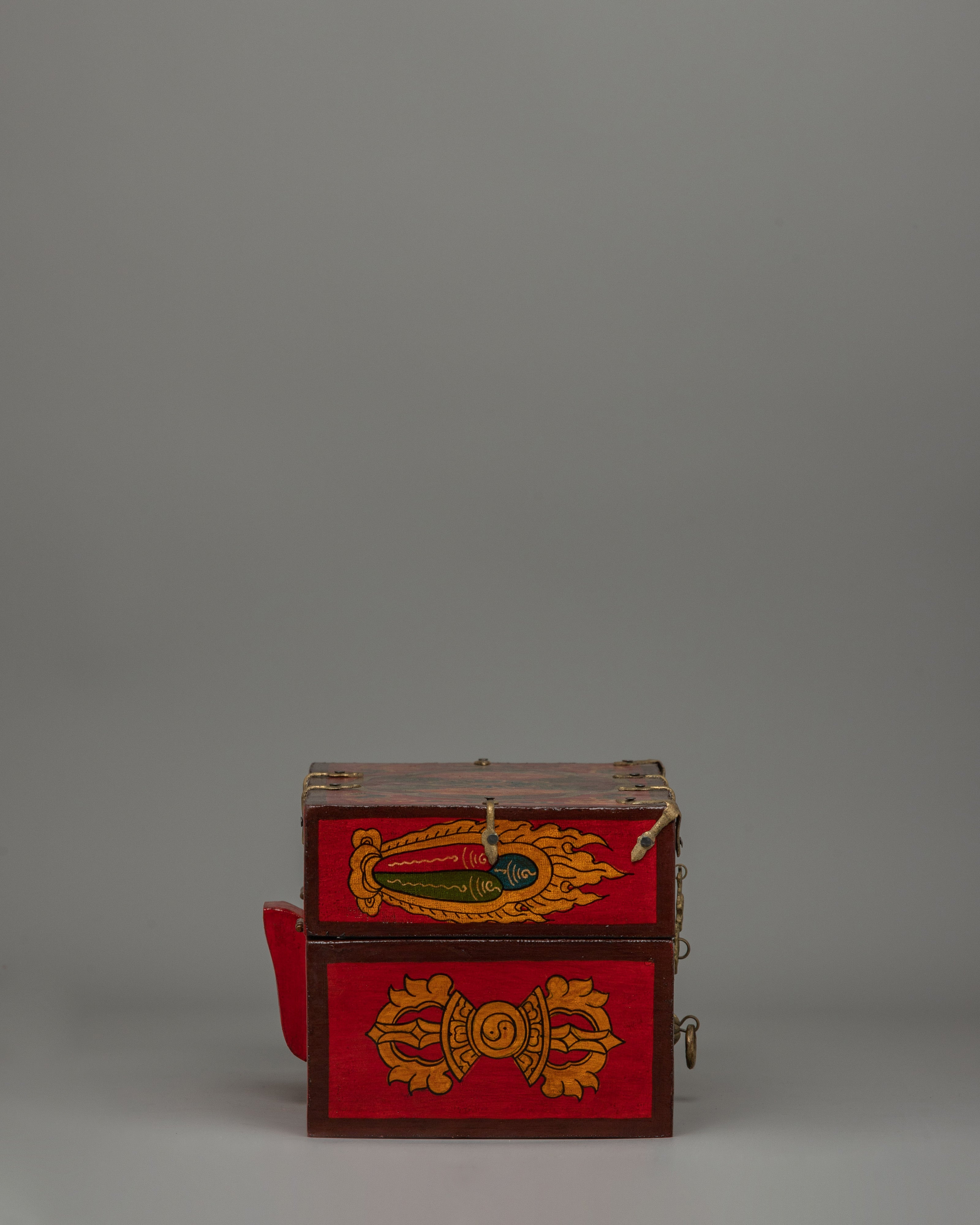 Hmalayan Red Box Altar | Decorative Spiritual Storage