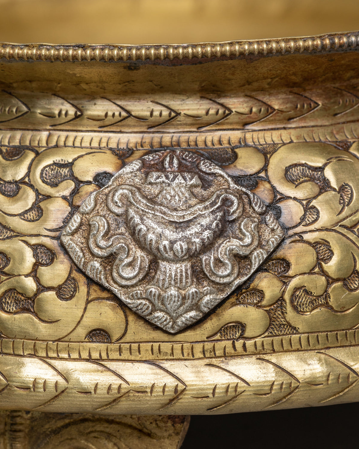 Decorative Ritual Urli Bowl | Traditional Buddhist Art