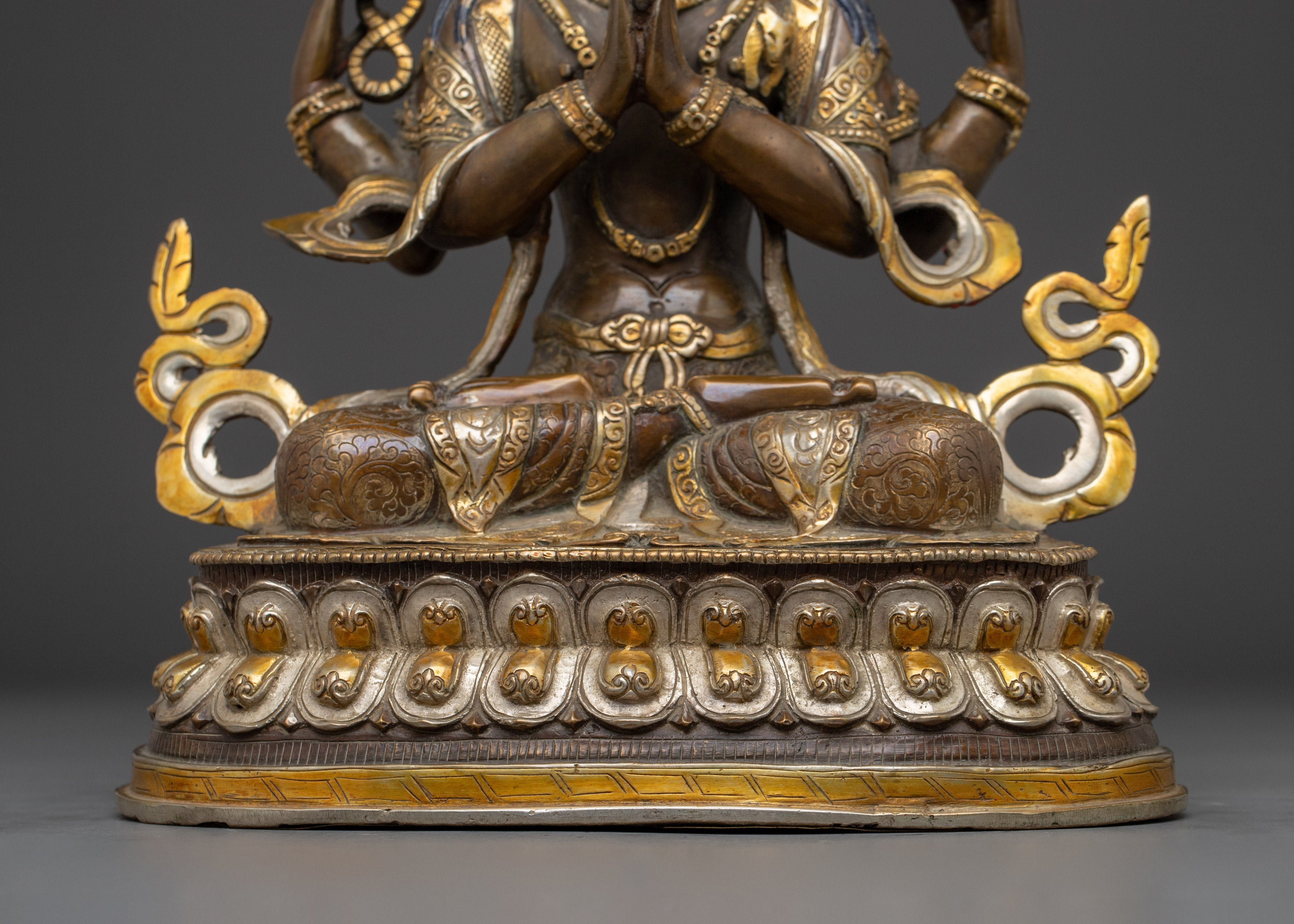 Copper Chenrezig Bodhisattva statue |  Embodying Compassion and Wisdom