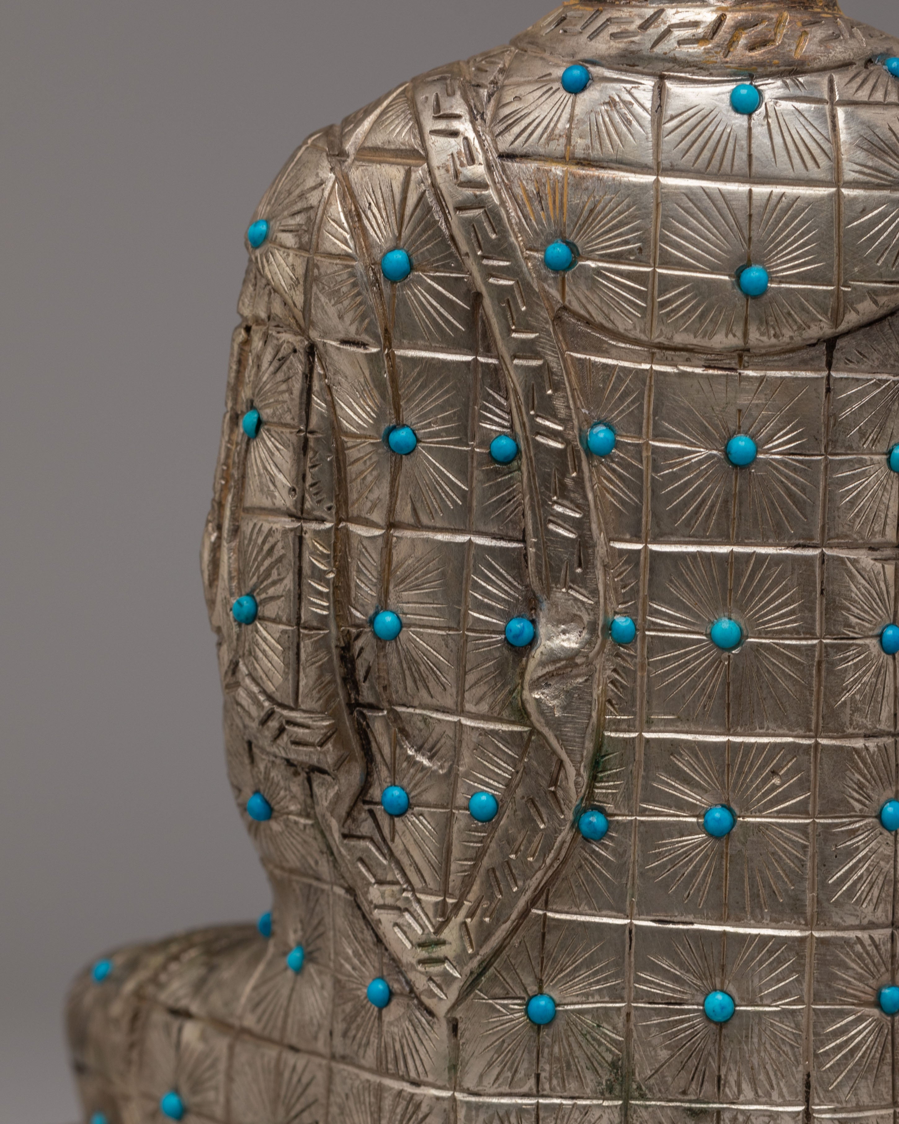 Traditional Amitabha Buddha Statue | Symbol of Infinite Light and Compassion