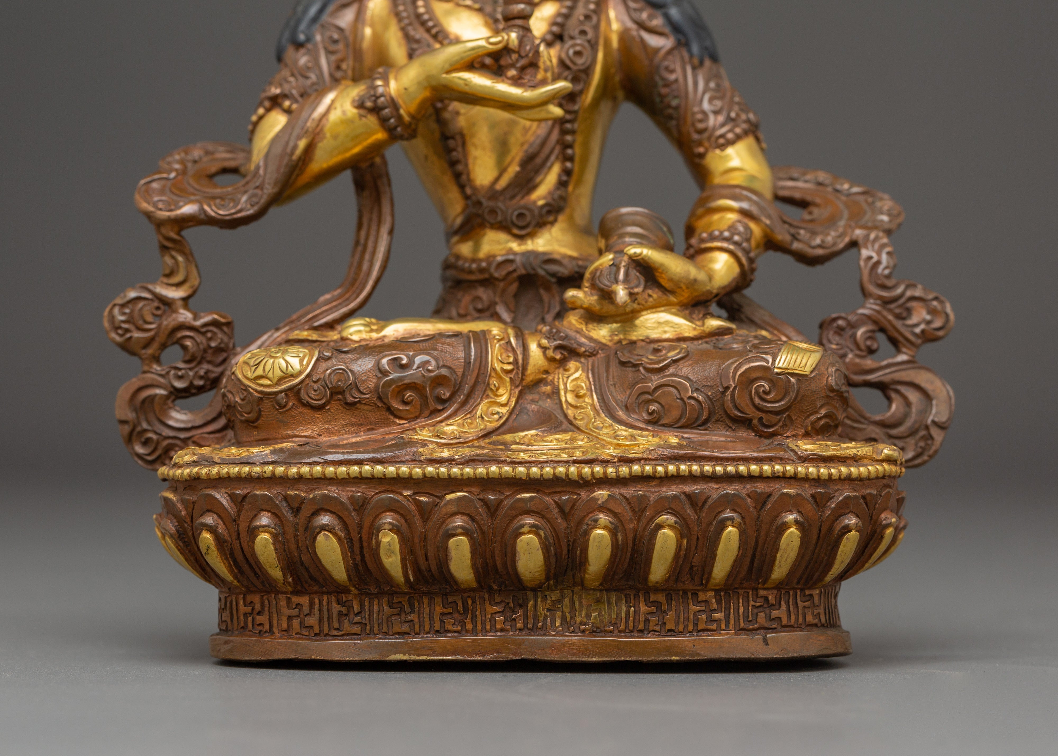 Handcrafted Vajrasattva Statue | Symbol of Purification and Enlightened Mind