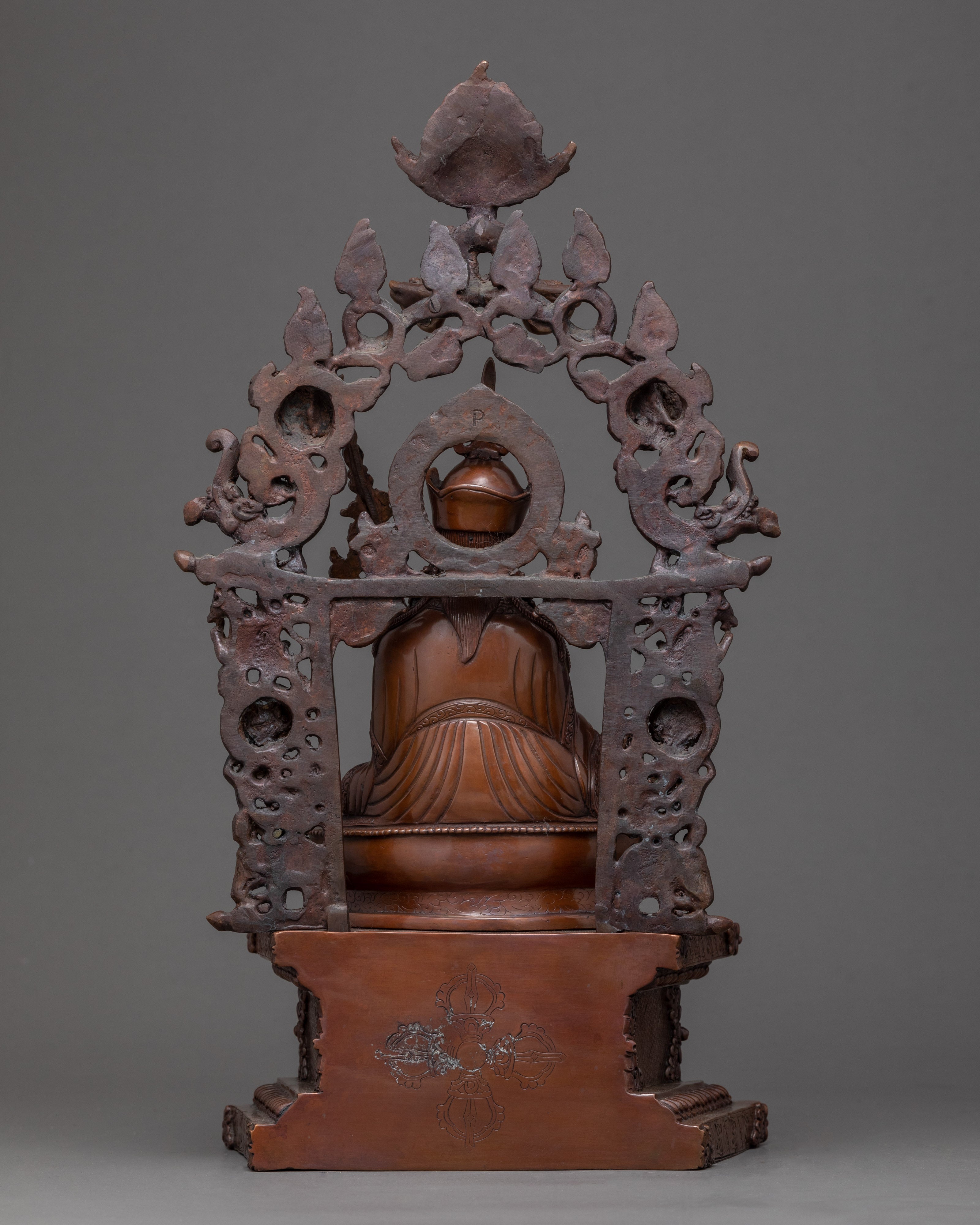 Guru Rinpoche | Guru Padmasambhava Art | Traditional Buddhist Statue