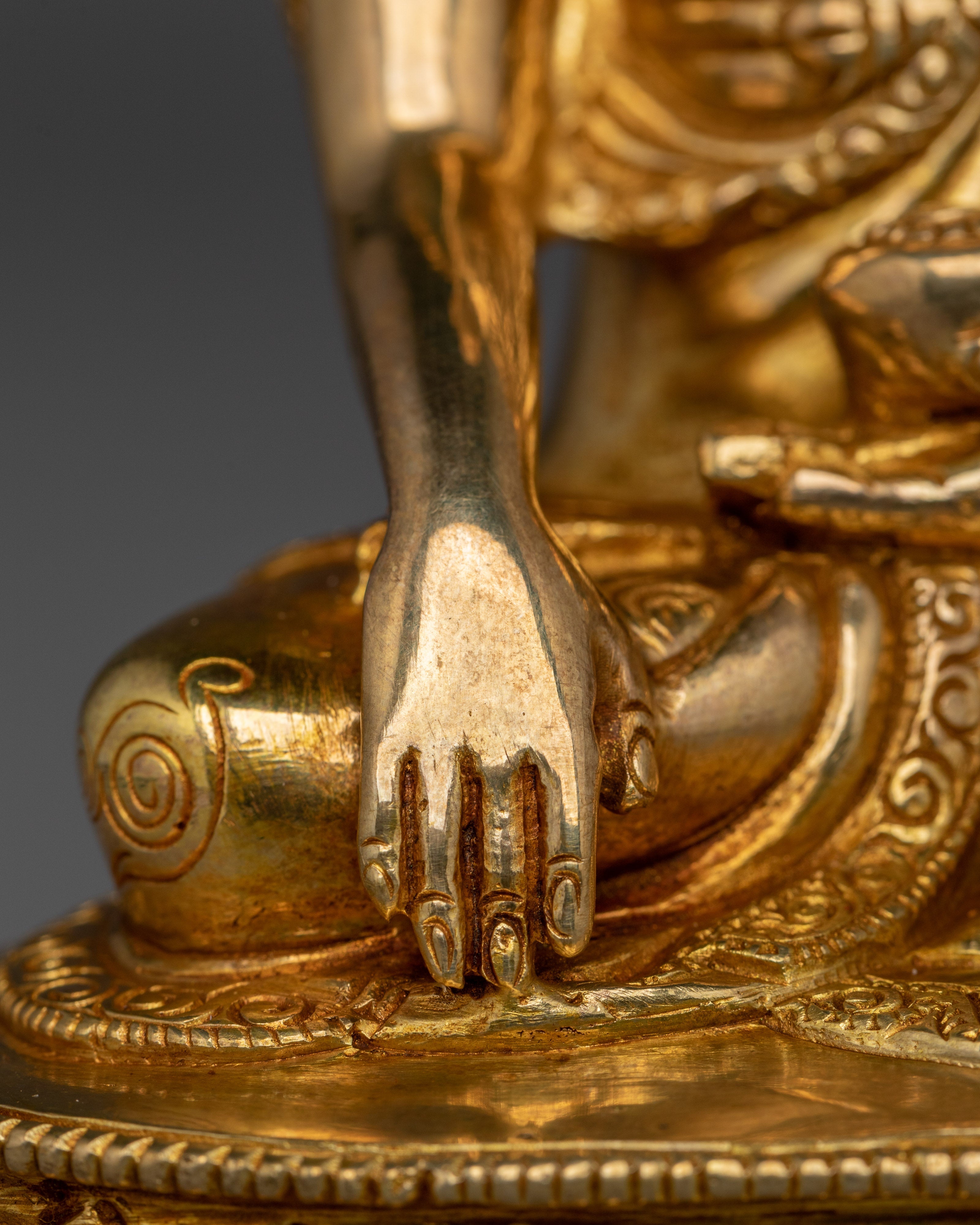 Meditation Icon Shakyamuni Buddha | Nepalese Craftsmanship