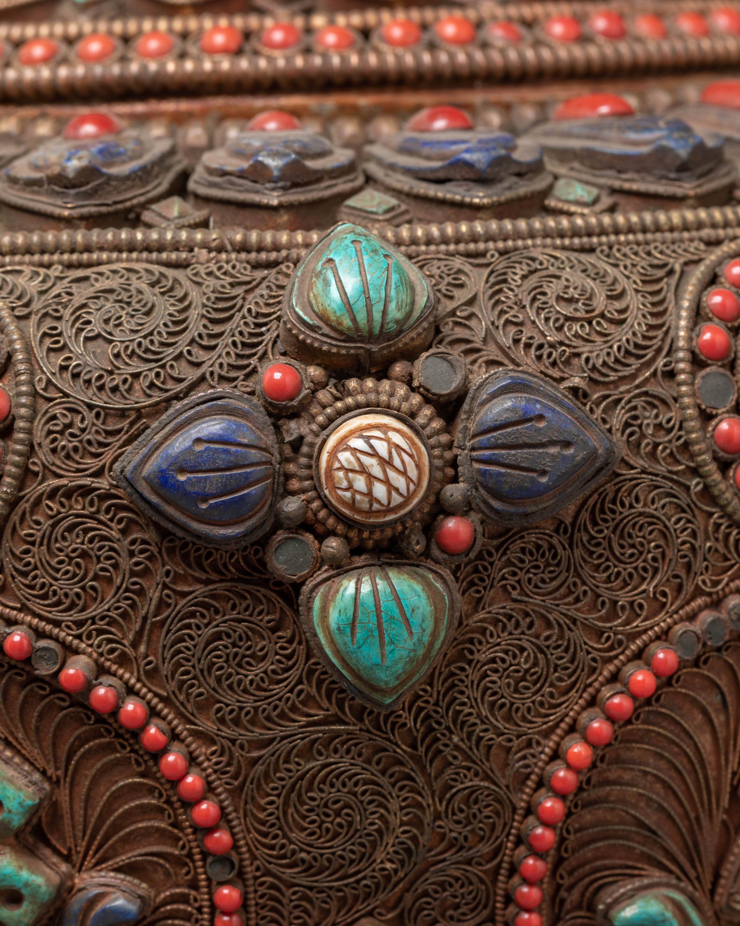 Tibetan Buddhist Rice Pot | Himalayan Offering Vessel Decor