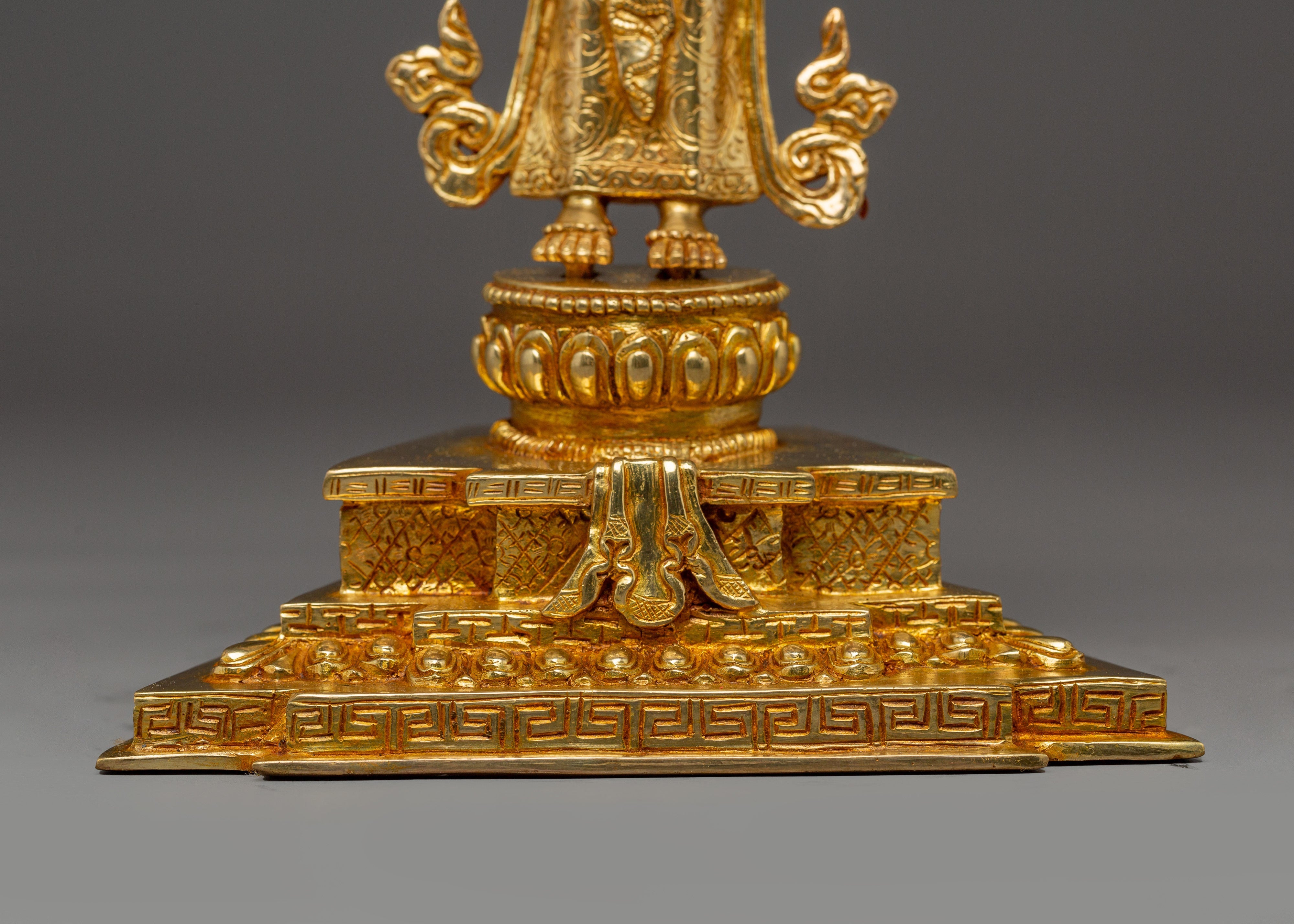 Thousand Armed Chenrezig Statue | Spiritual Buddhist Art