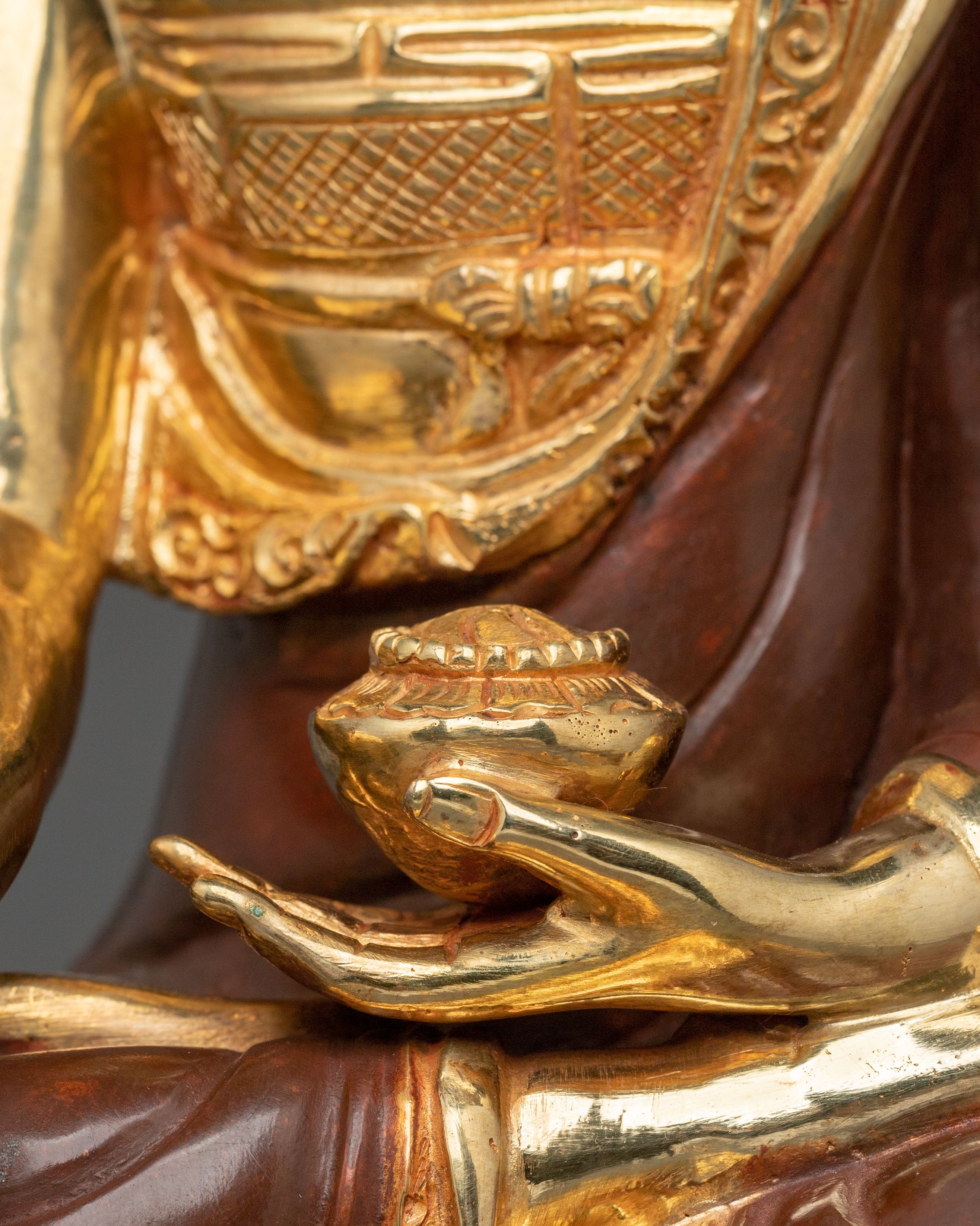 Traditional Siddhartha Gautama Sacred Statue | Symbol of Enlightenment