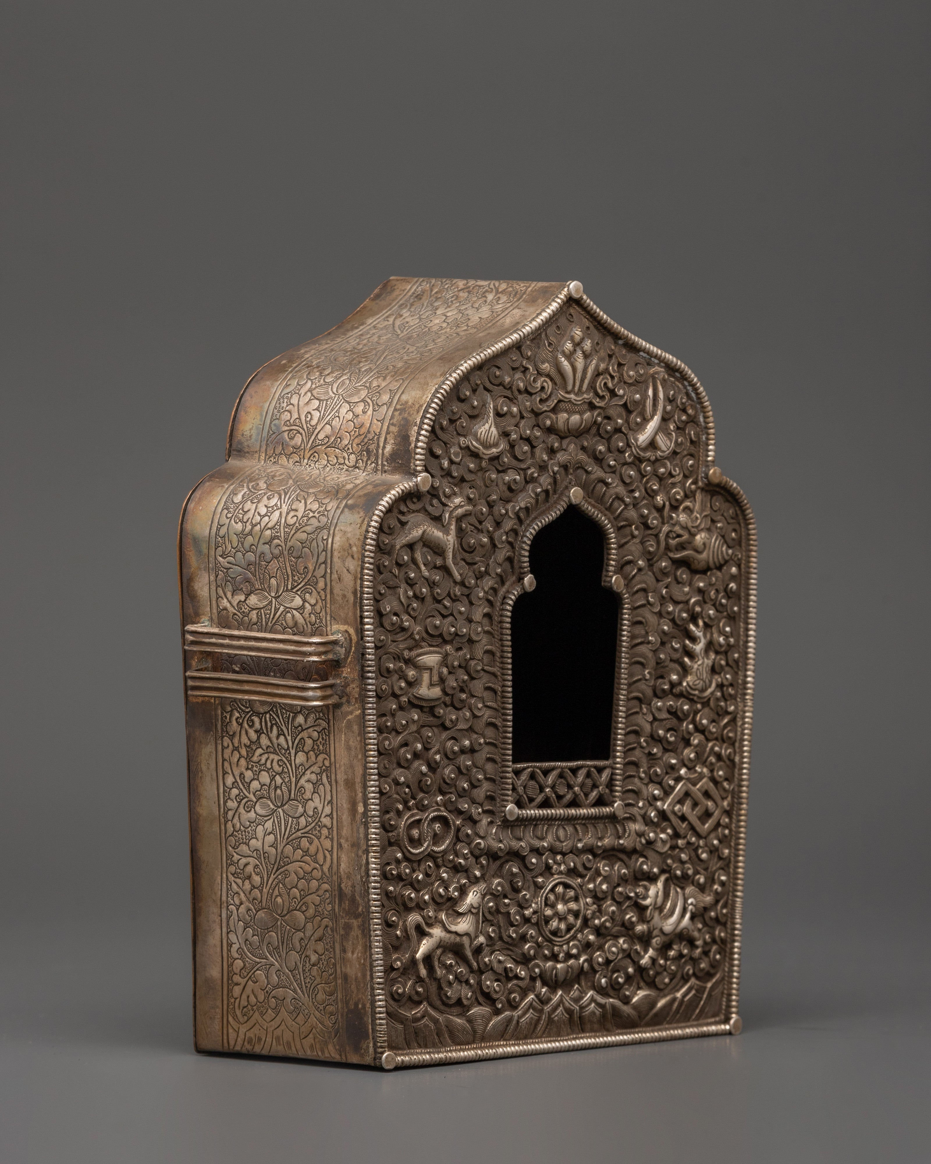 Buddhist Tibetan Treasure Box | Handcrafted Tibetan Silver Box