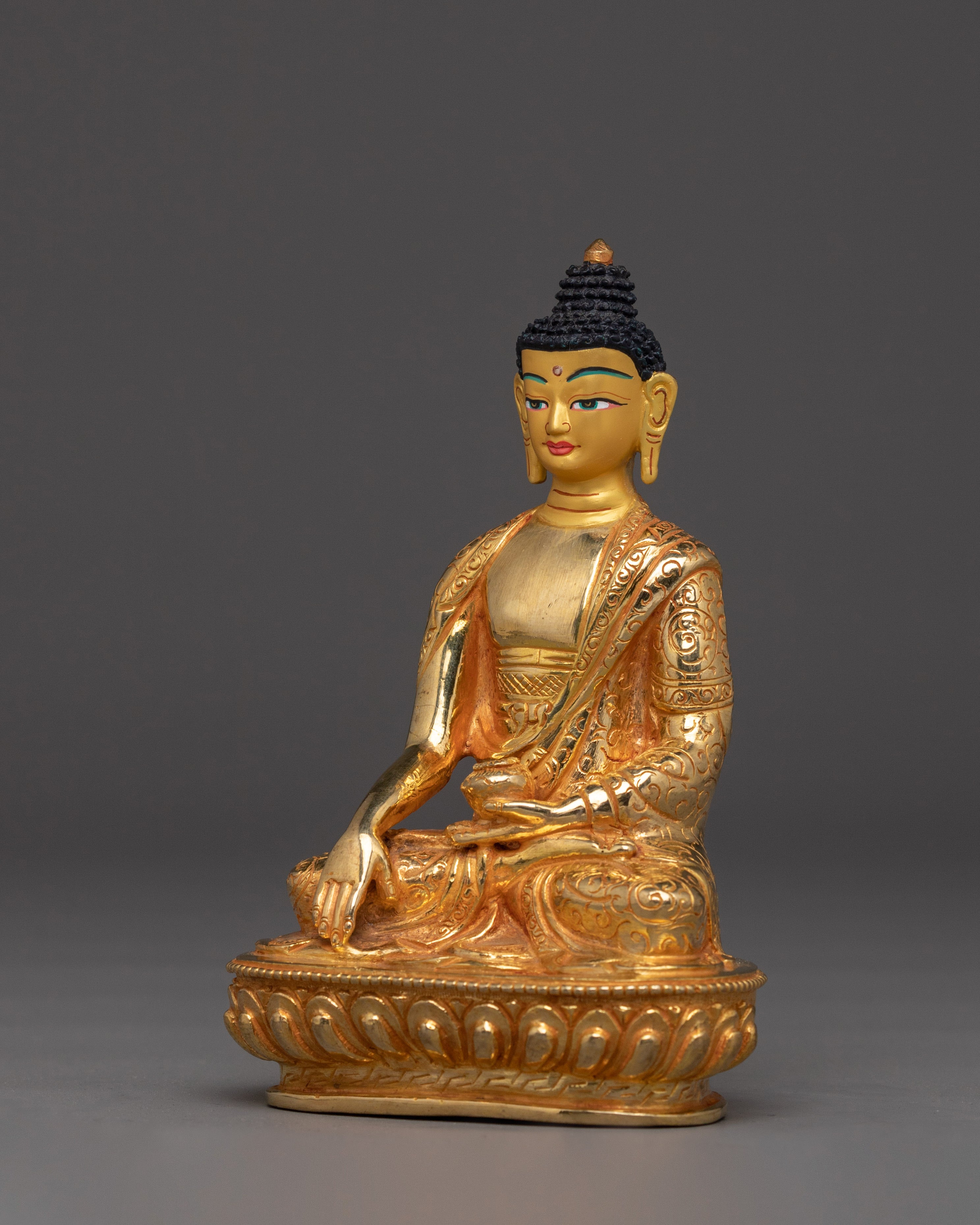 Golden First Buddha Shakyamuni Artwork | Founder of the Buddhist Religion